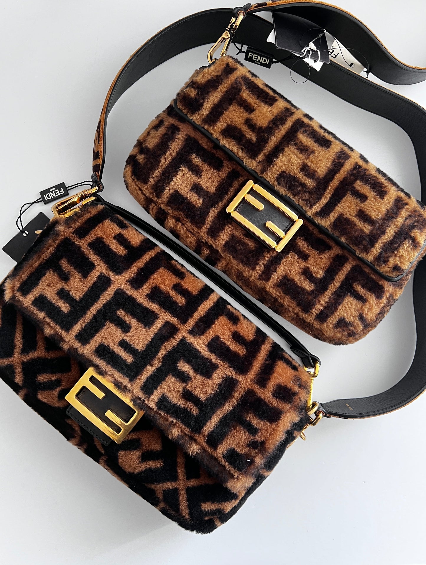 Fendi FF shearling baguette(old style)