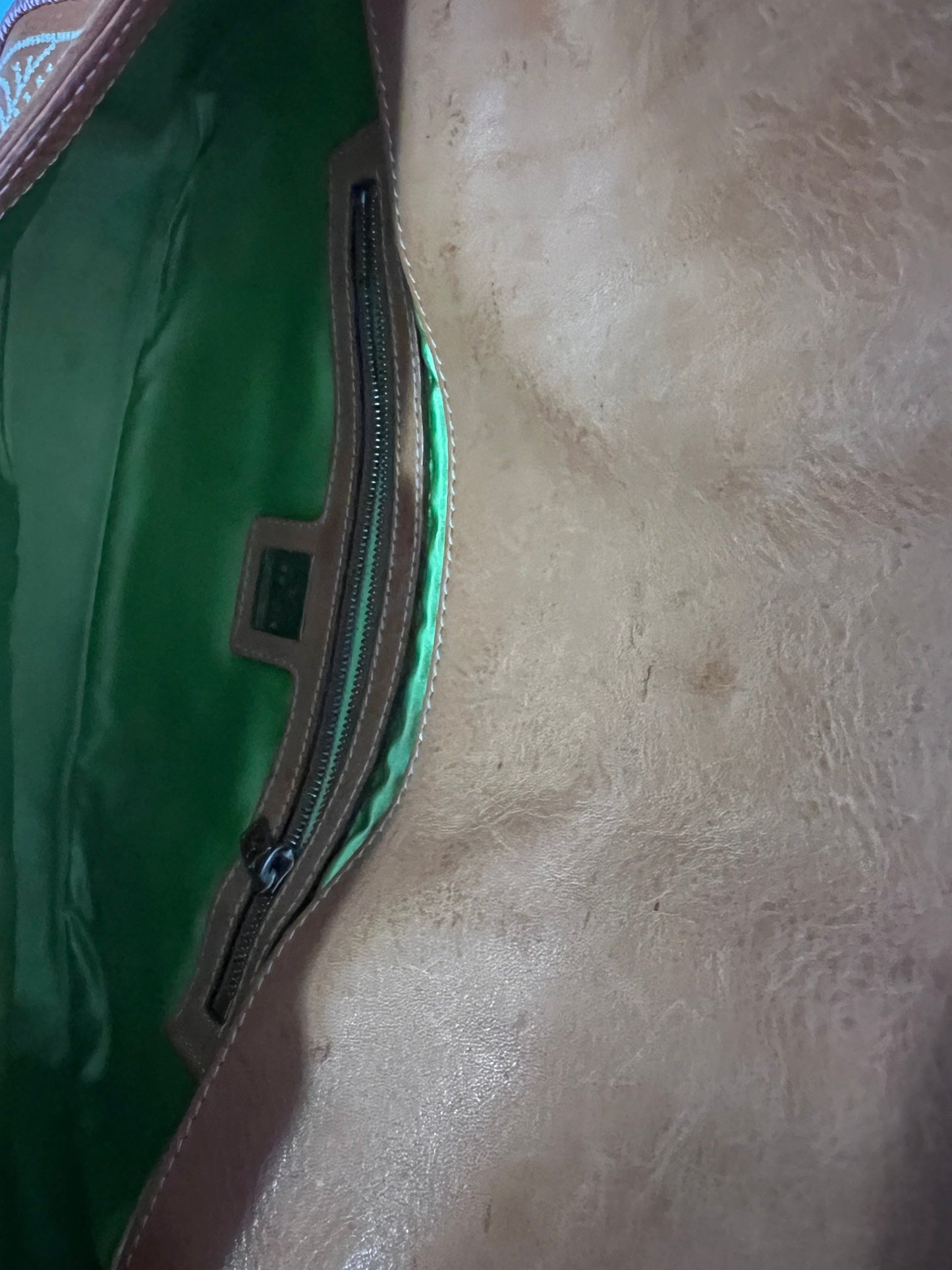 Fendi embroidery leather baguette