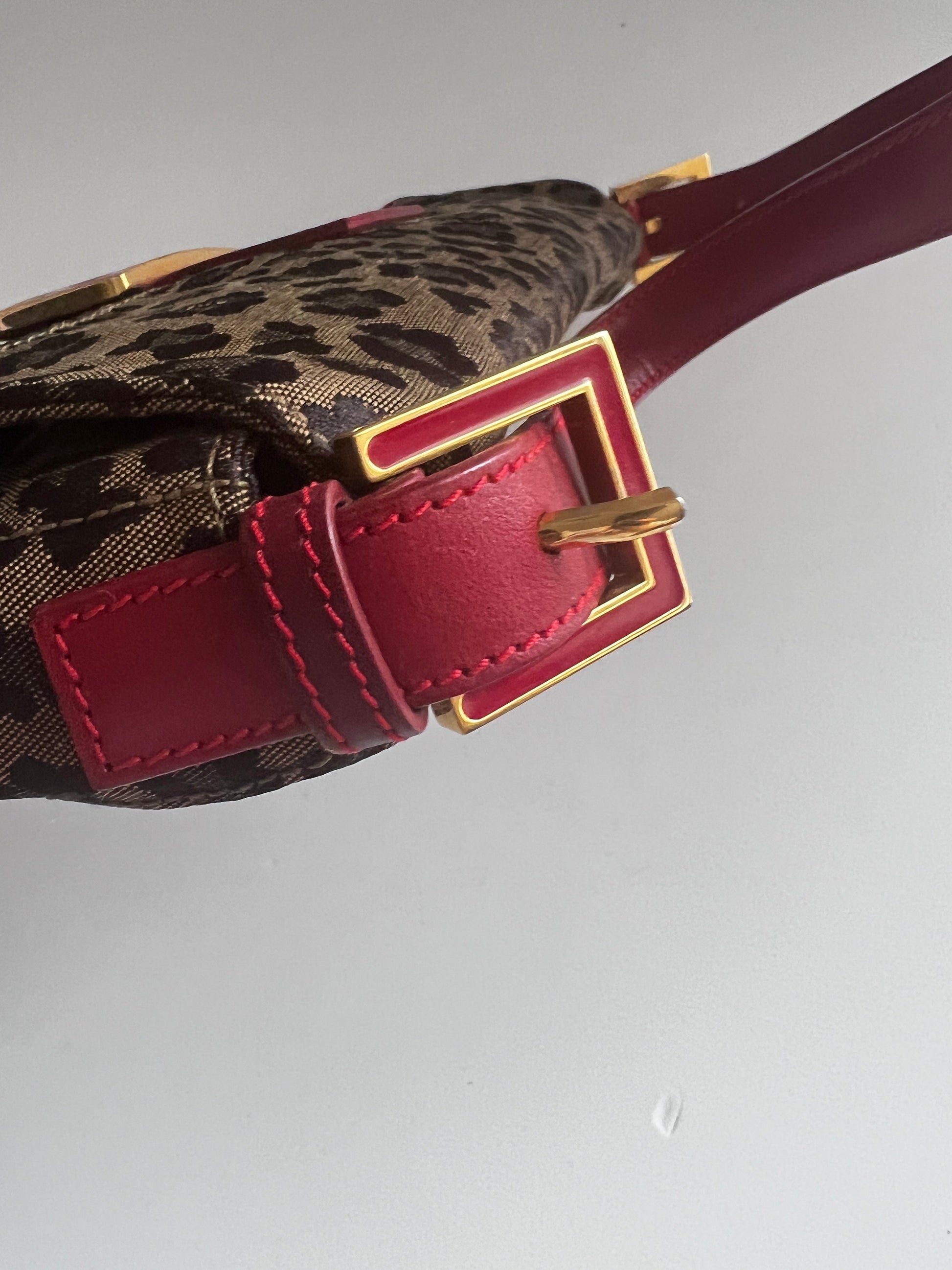 Vintage Fendi Cheetah print enamel buckle baguette