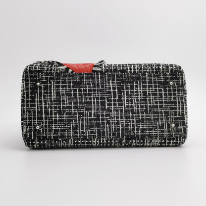 Lady Dior Medium Lambskin Logo