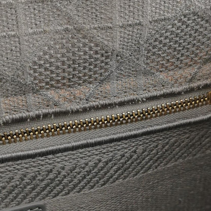 Lady Dior Medium Canvas Logo