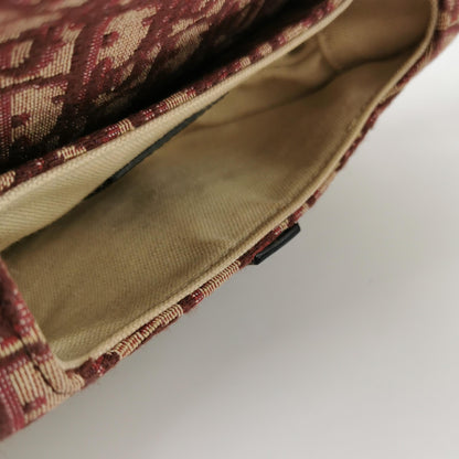 Saddle Canvas Oblique