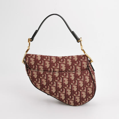 Saddle Canvas Oblique