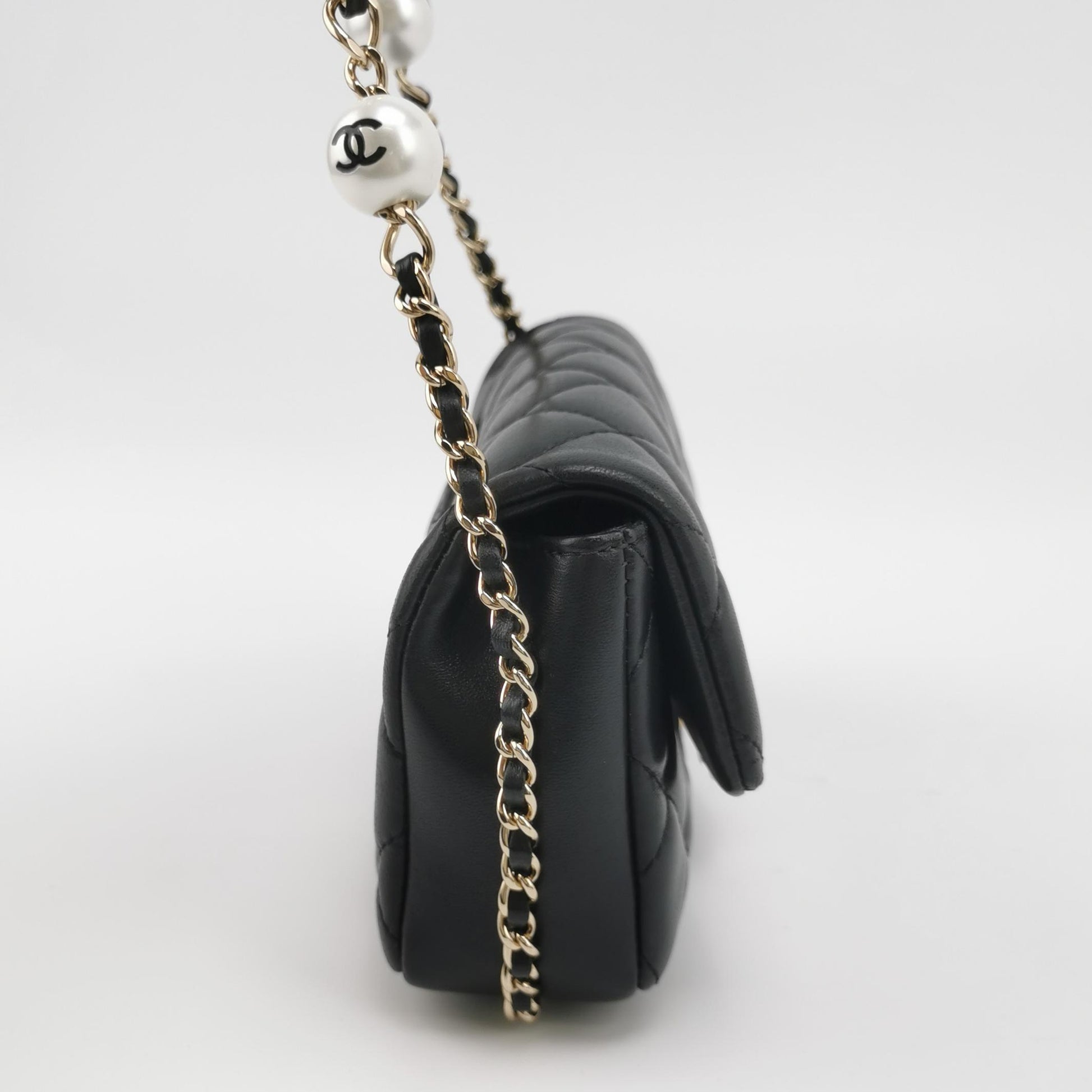 Flap Bag Lambskin quilted CC turn-lock