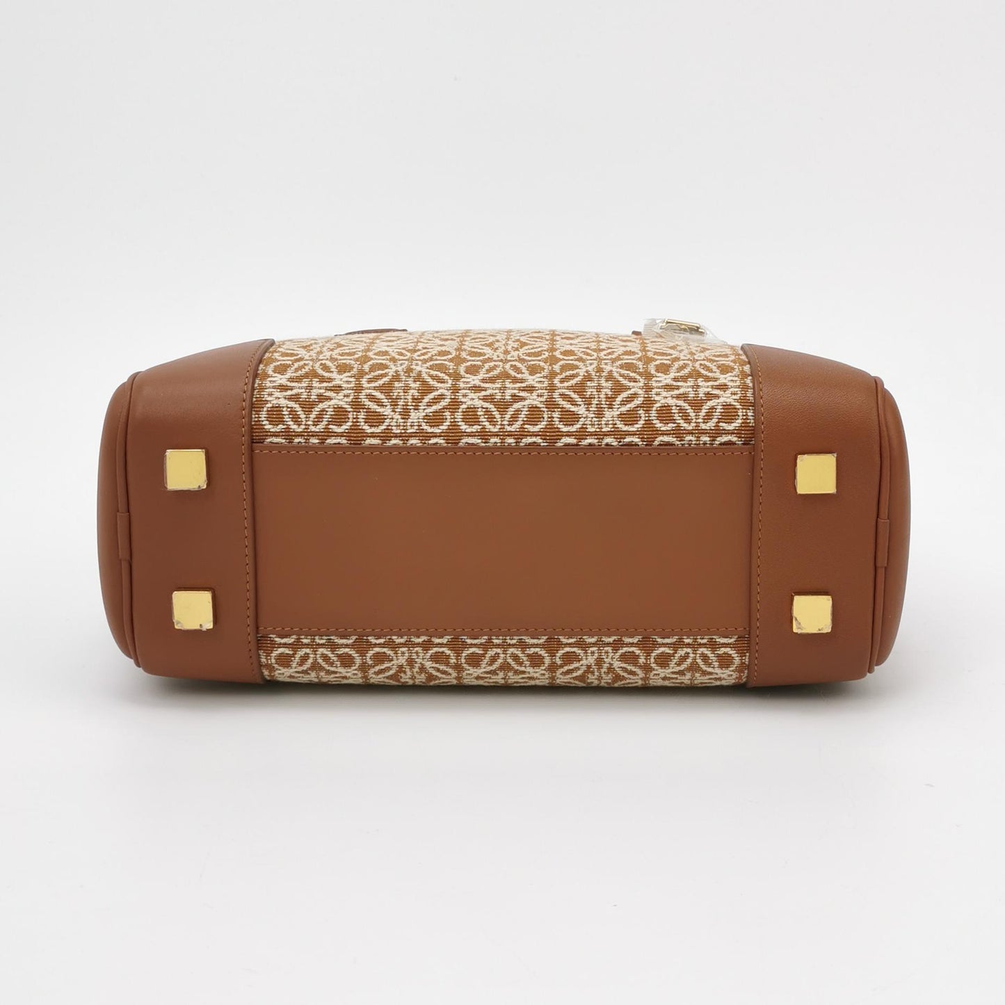 Amazona23 Canvas Anagram