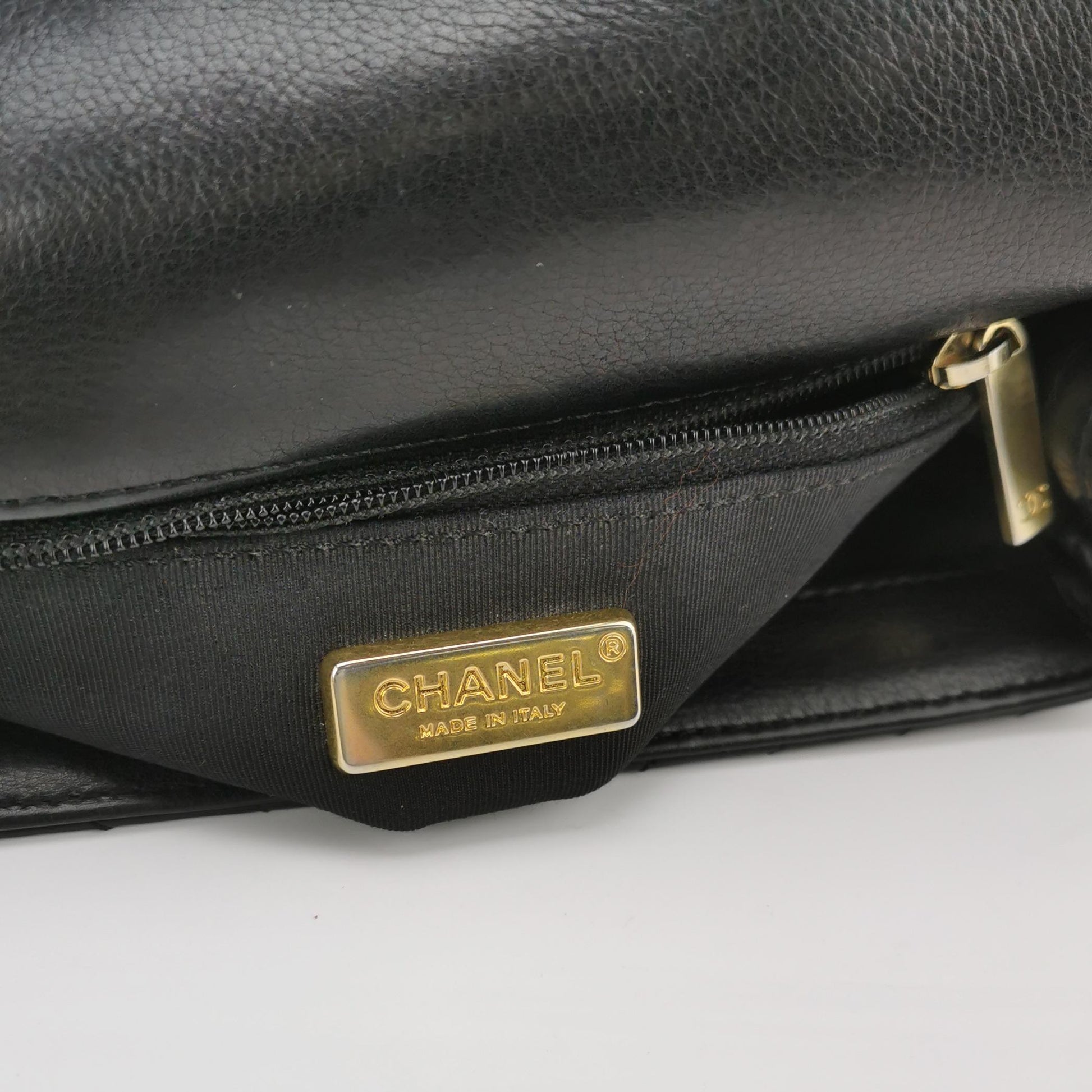 Classic Flap Seasonal limited Edition Mini CC turn-lock