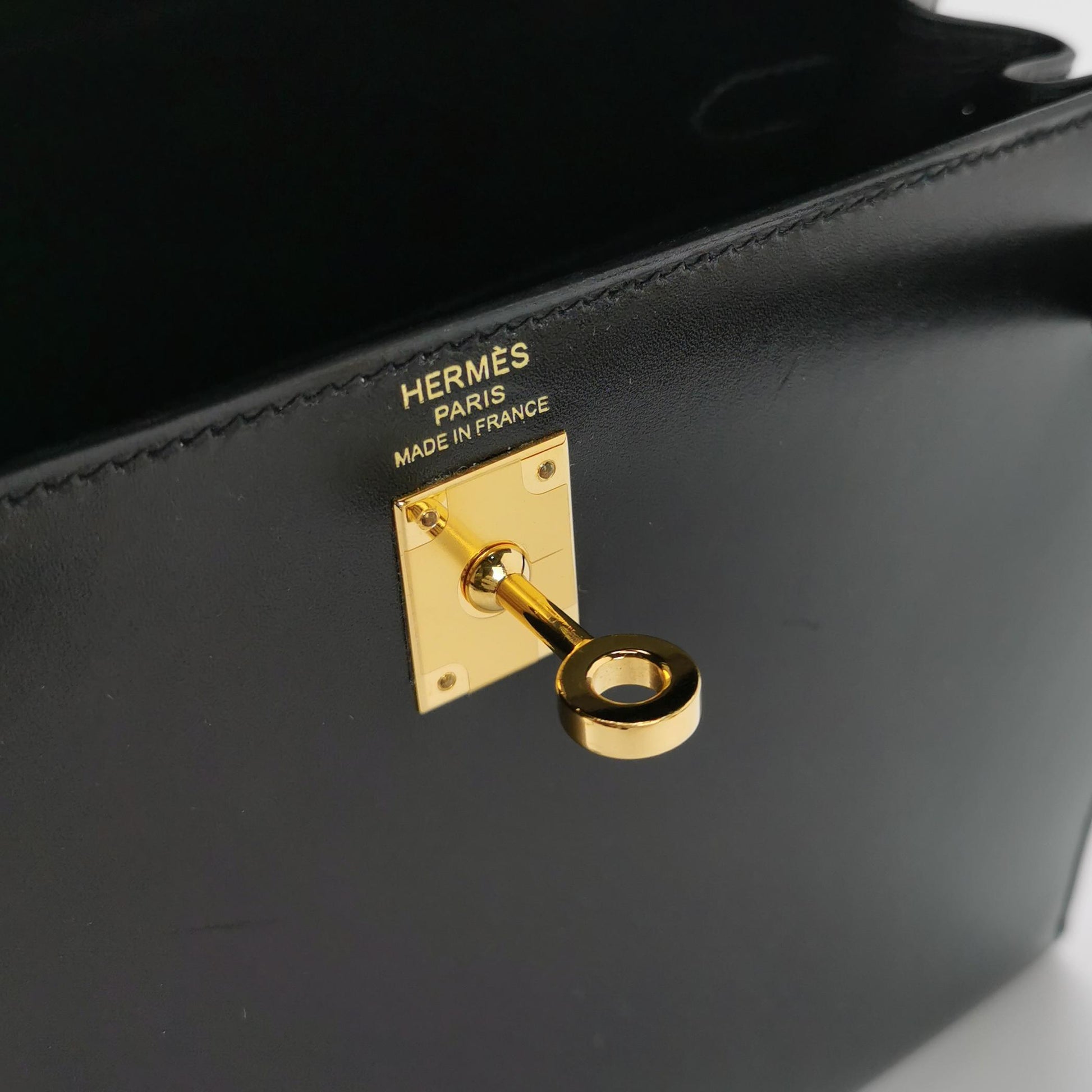 Kelly 25 Box Calf Gold 89 Black D