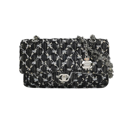 Flap Bag quilted CC turn-lock Gold