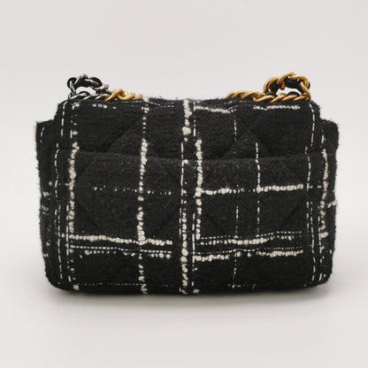 19Bag Small quilted CC turn-lock