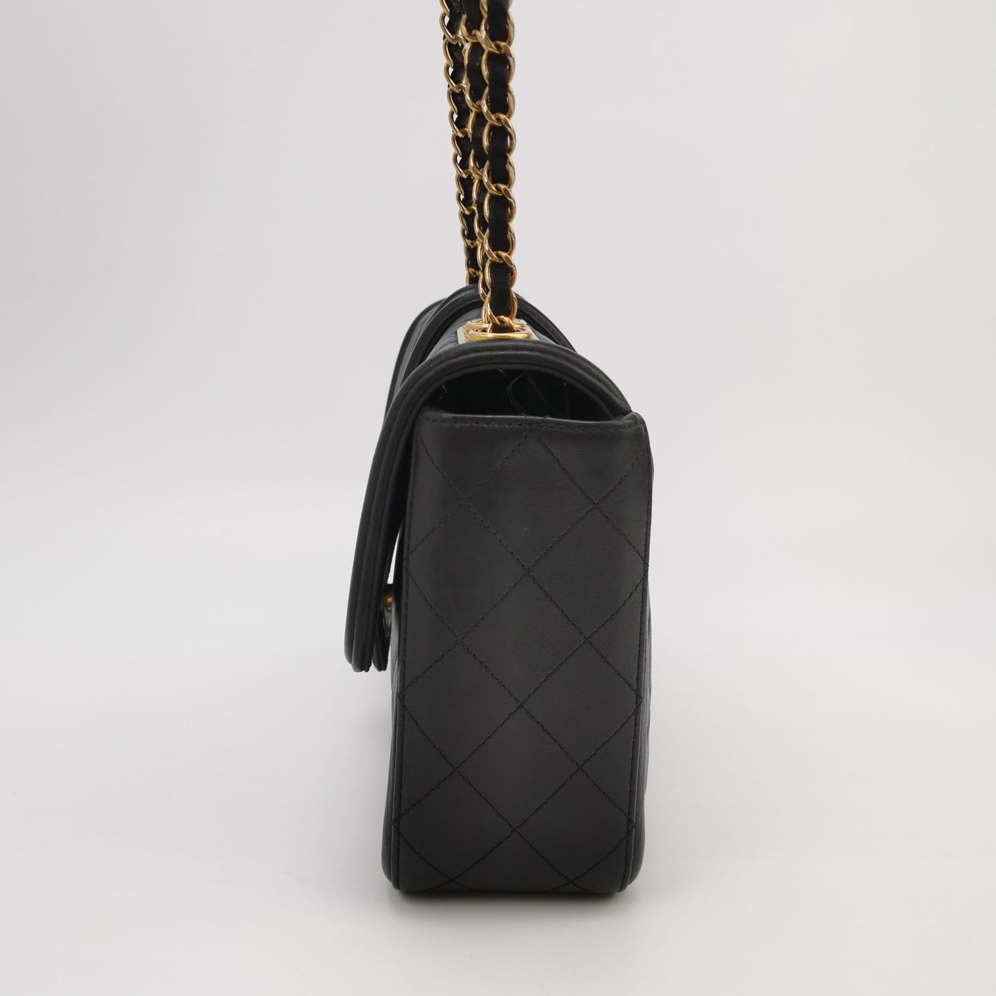 Flap Bag Lambskin quilted CC turn-lock