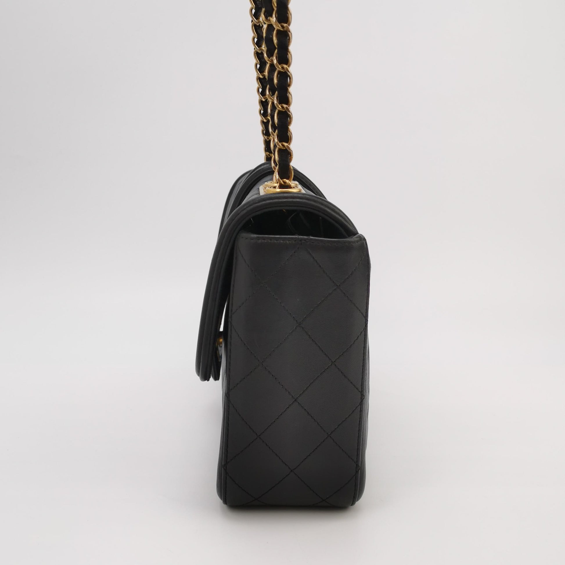 Flap Bag Lambskin quilted CC turn-lock