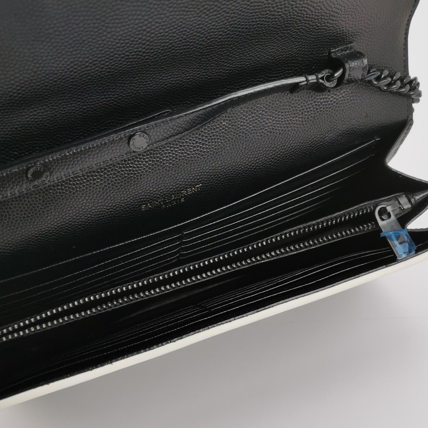 Envelope V quilted YSL