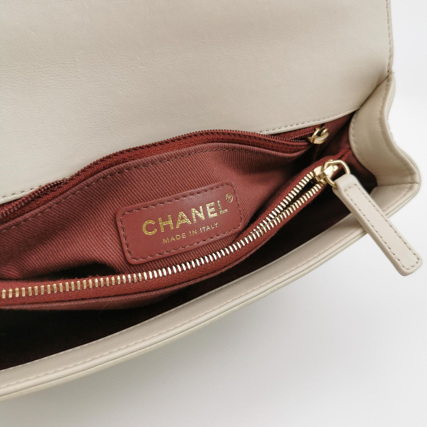 Flap Bag V quilted CC turn-lock