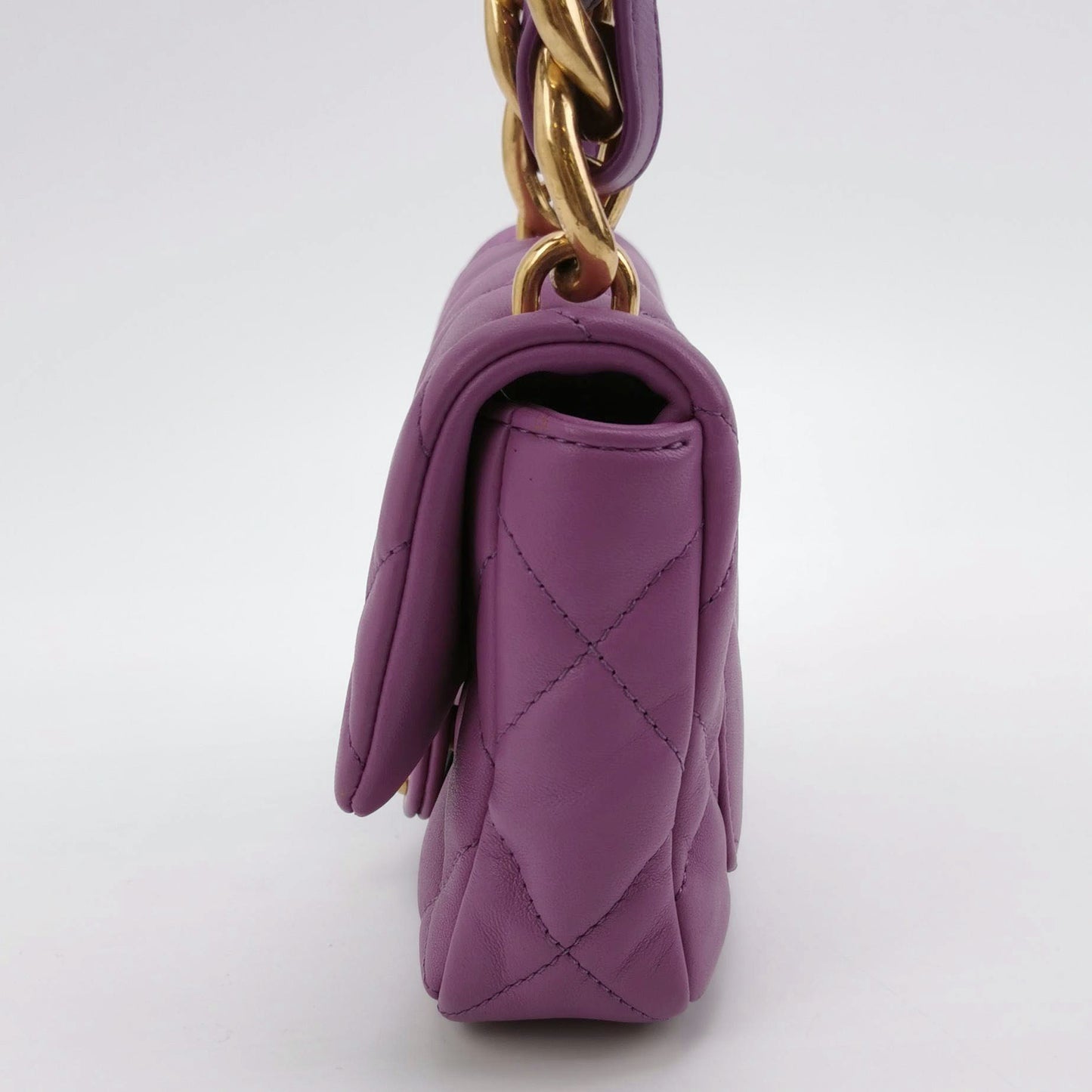 Classic Flap Seasonal limited Edition Lambskin quilted CC turn-lock