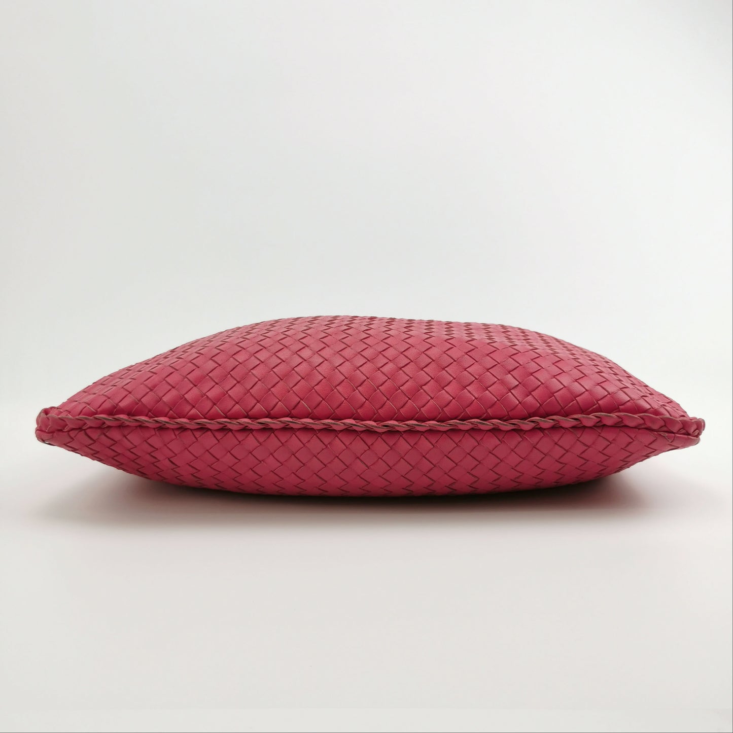 Veneta Large Lambskin Intrecciato