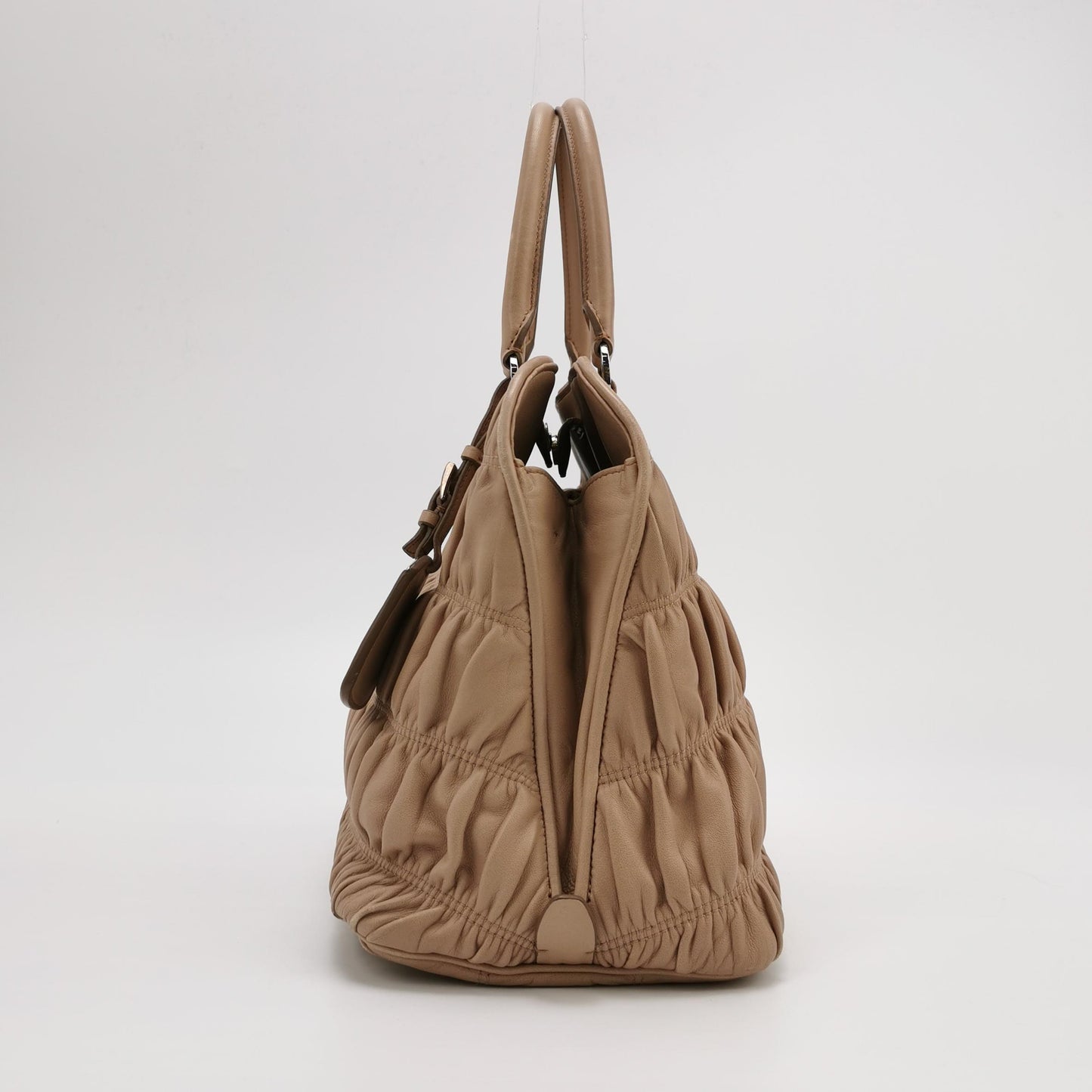 Gaufre Lambskin Logo