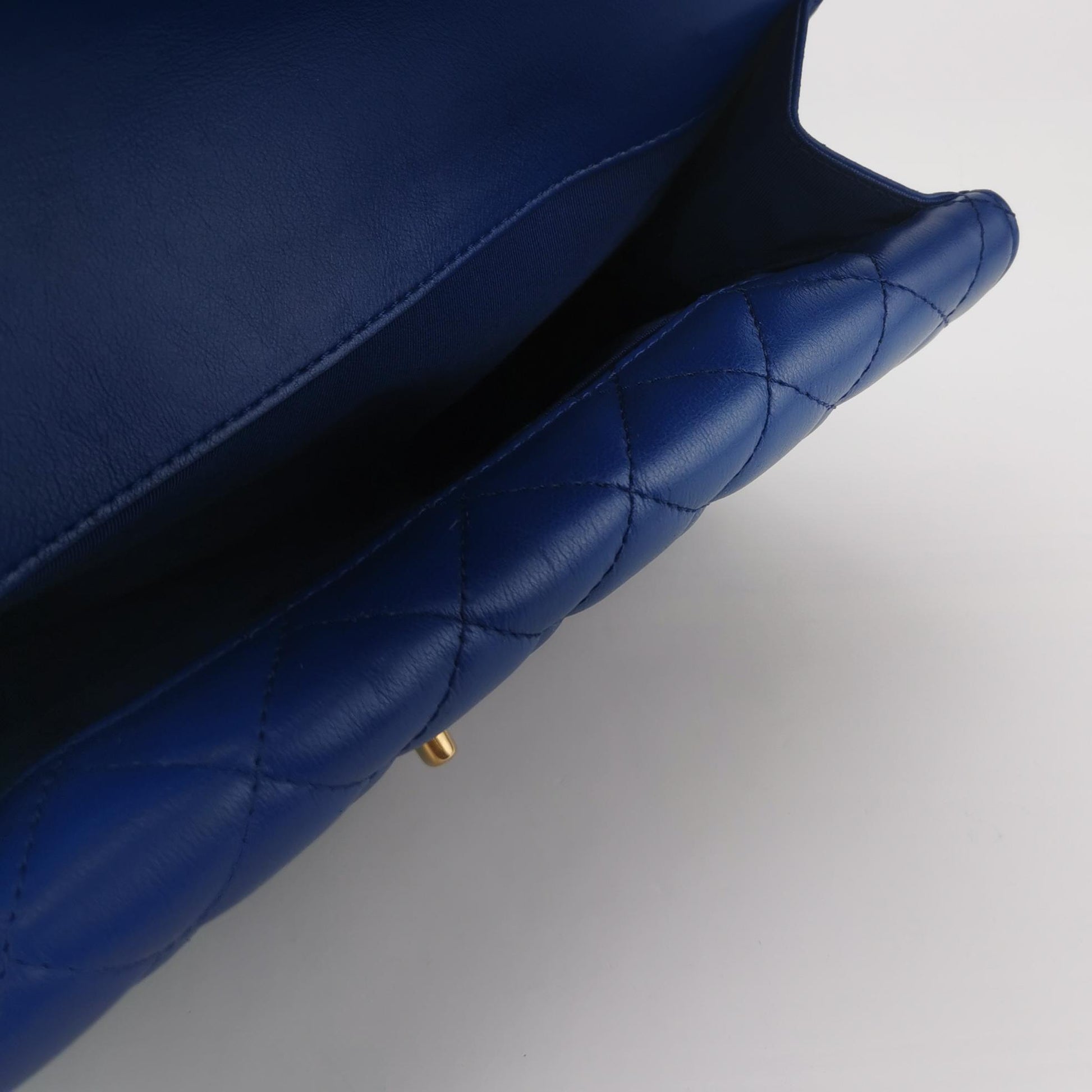 Flap Bag quilted CC turn-lock