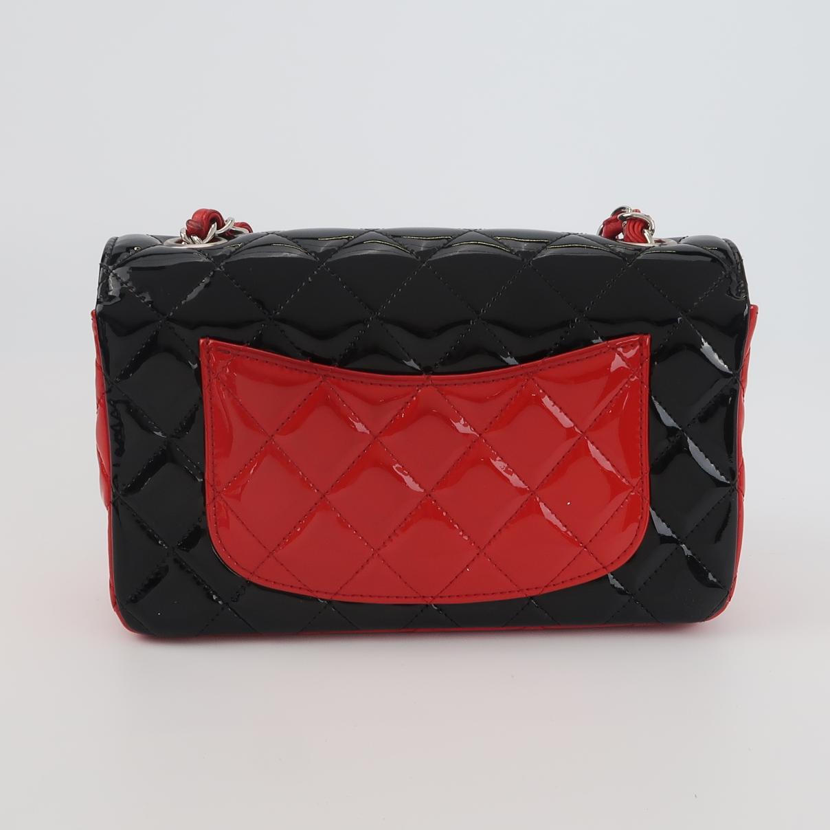 Classic Flap Seasonal limited Edition Mini Patent leather CC turn-lock