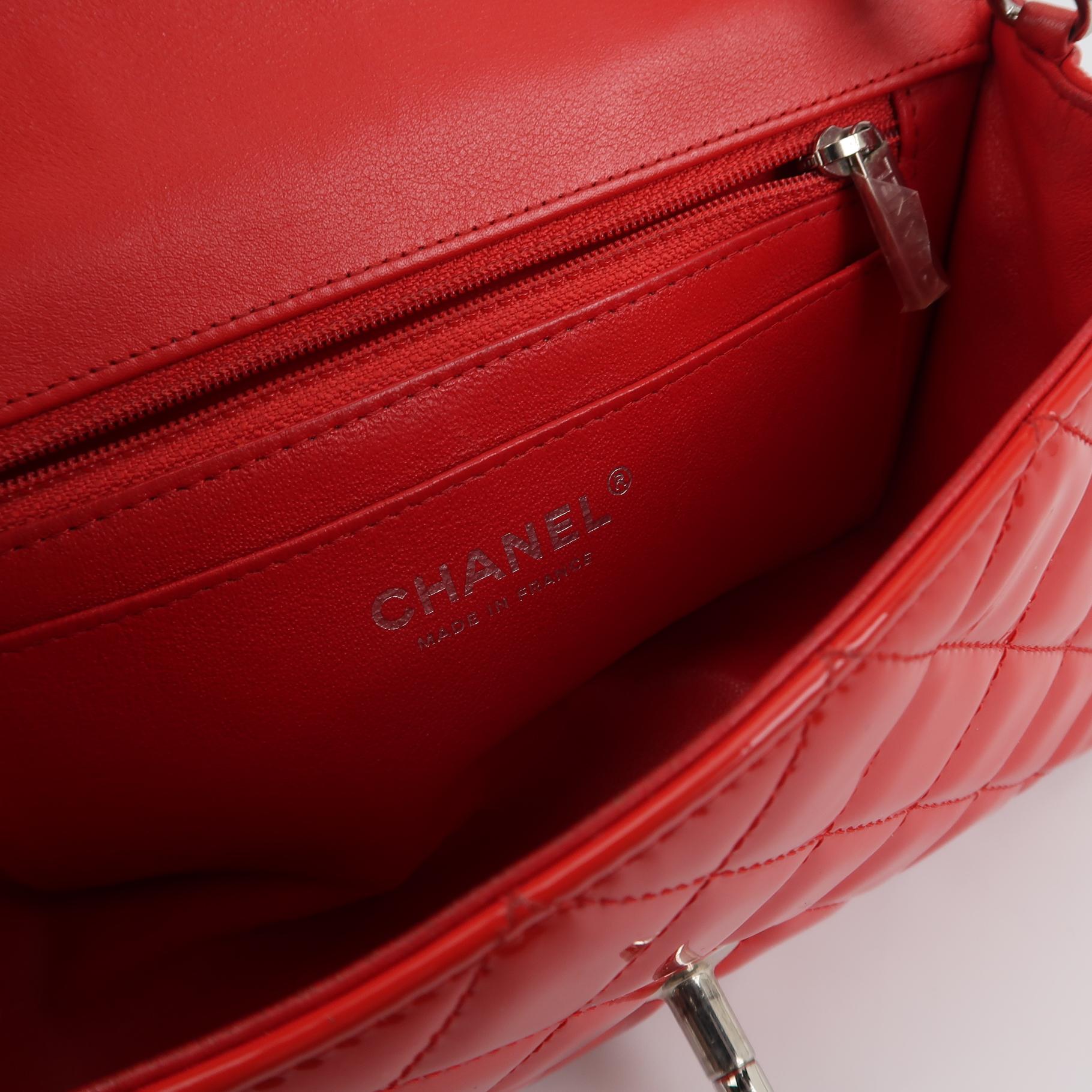 Classic Flap Seasonal limited Edition Mini Patent leather CC turn-lock