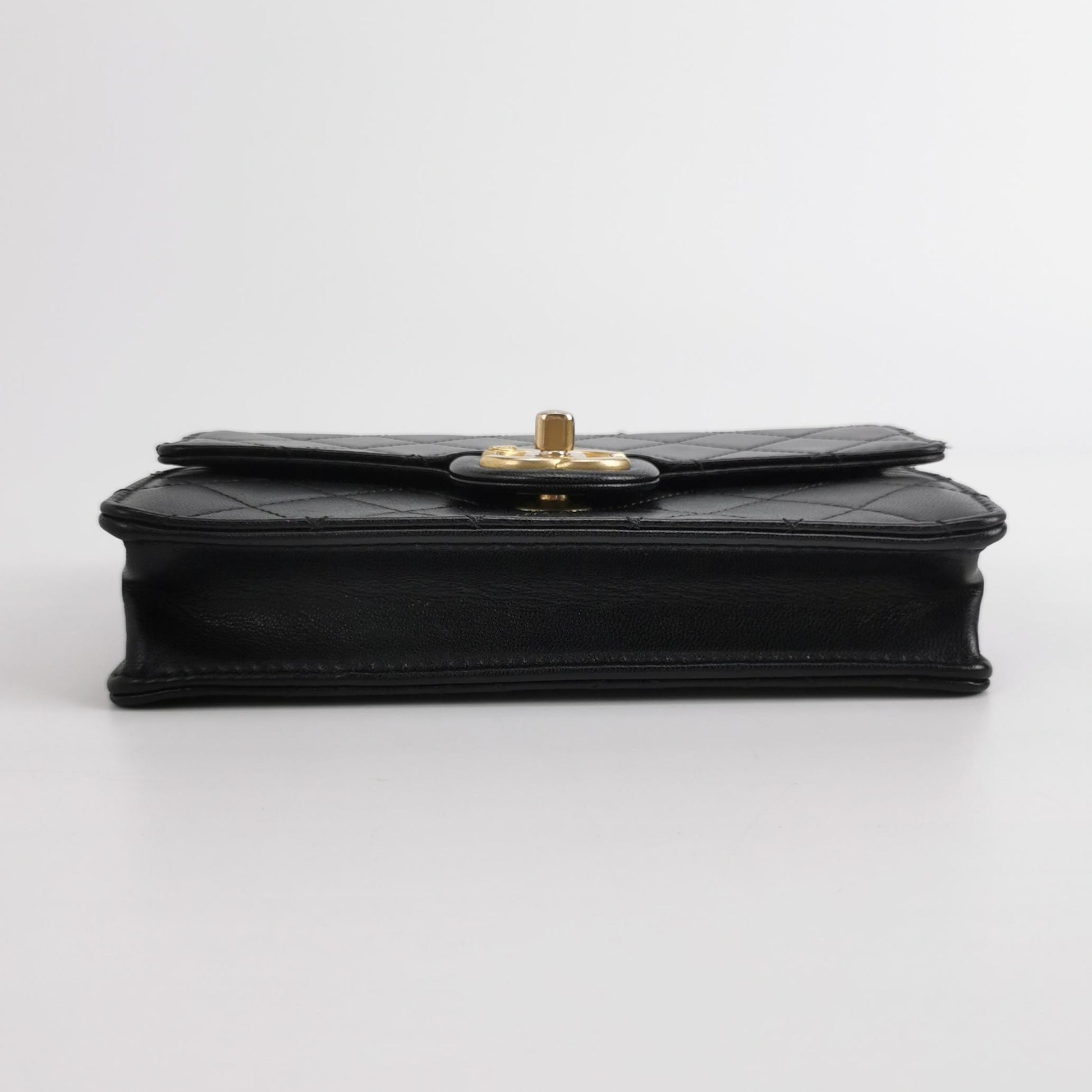 Flap Bag Lambskin quilted CC turn-lock