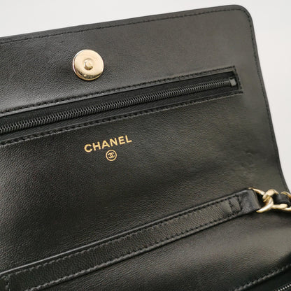 Flap Bag Lambskin quilted CC turn-lock Logo Logo woc