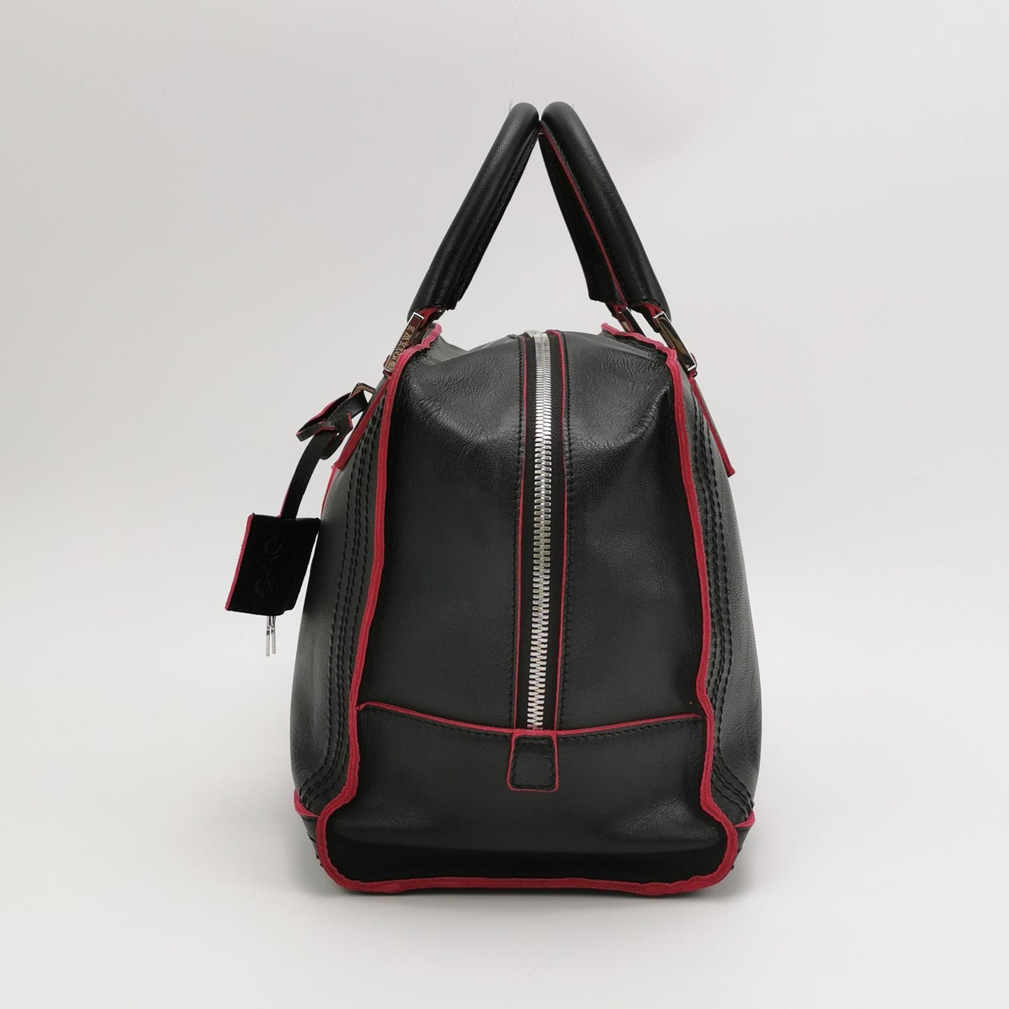 Amazona Lambskin Logo