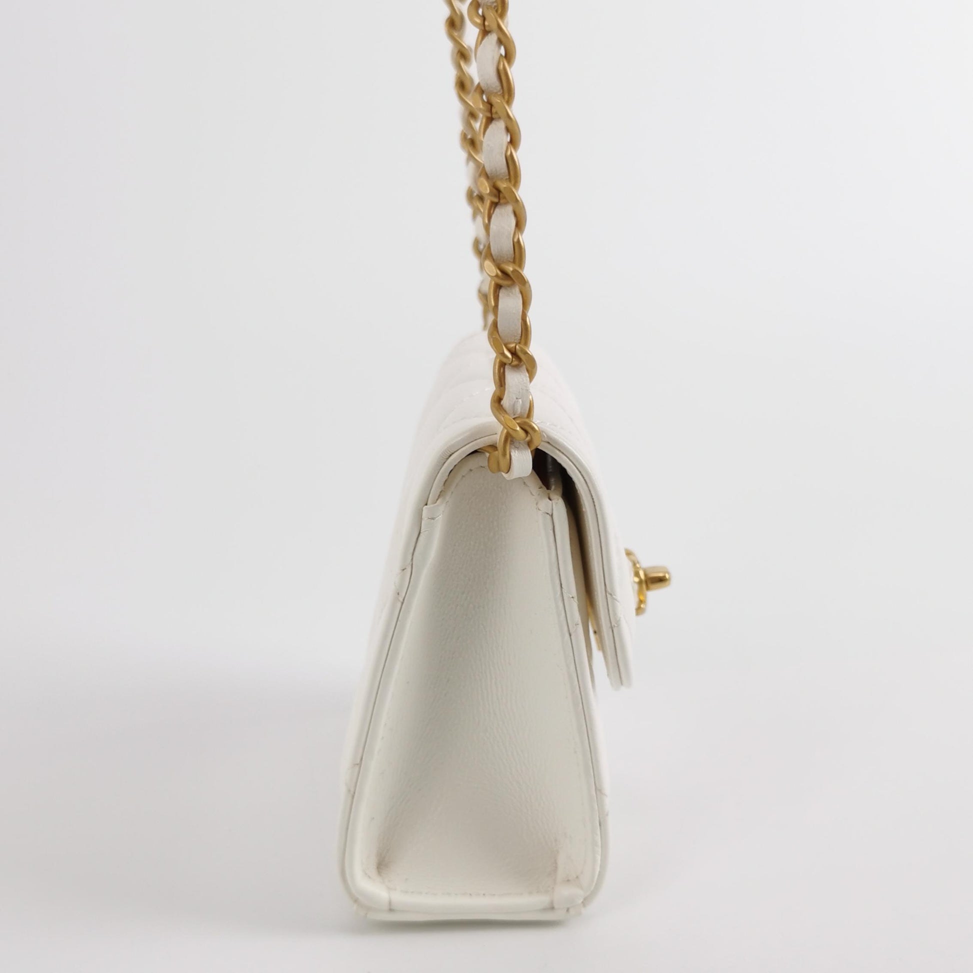 Flap Bag Lambskin quilted CC turn-lock