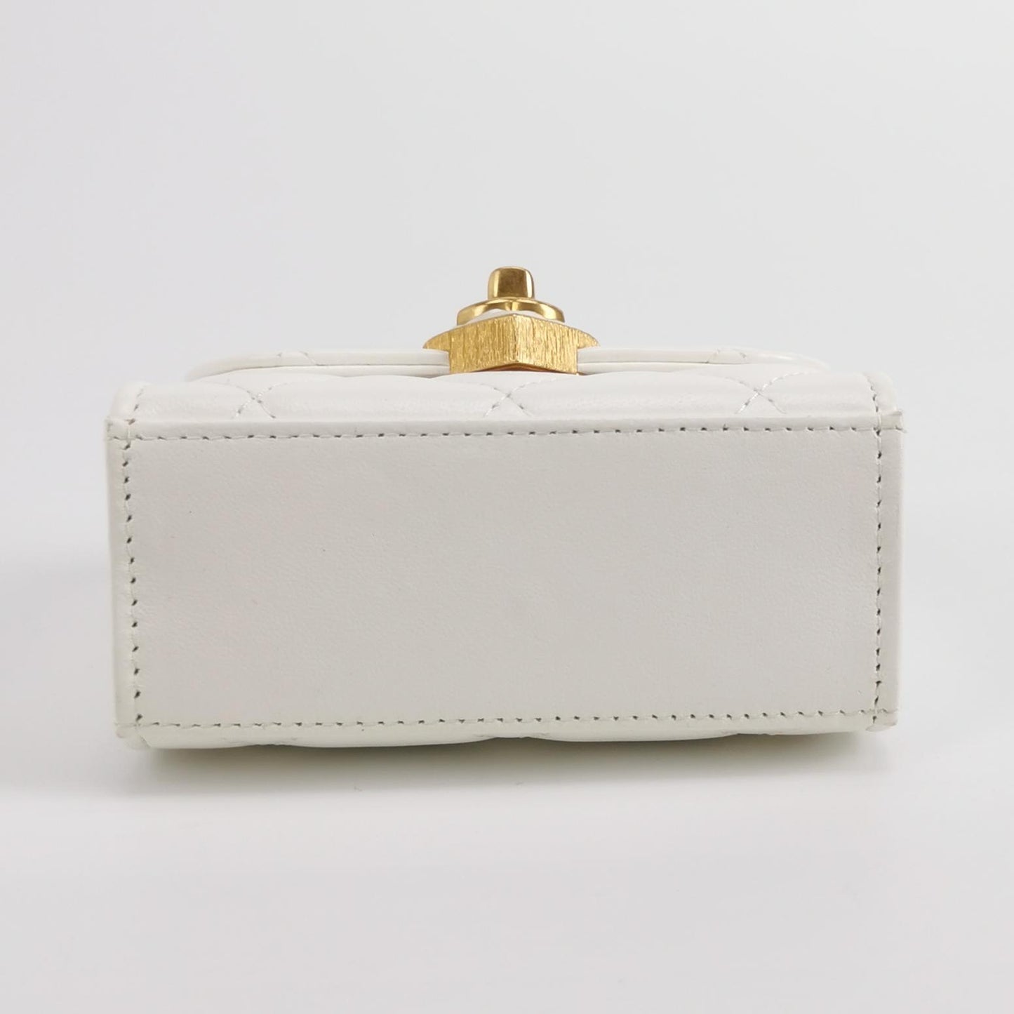 Flap Bag Lambskin quilted CC turn-lock