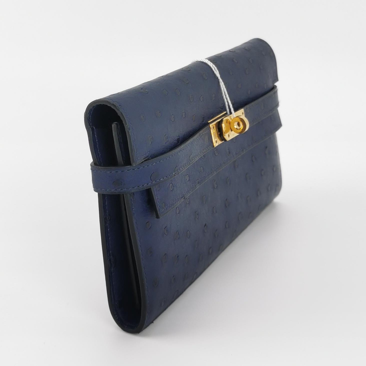 Kelly Large Ostrich Gold 7L Blue T