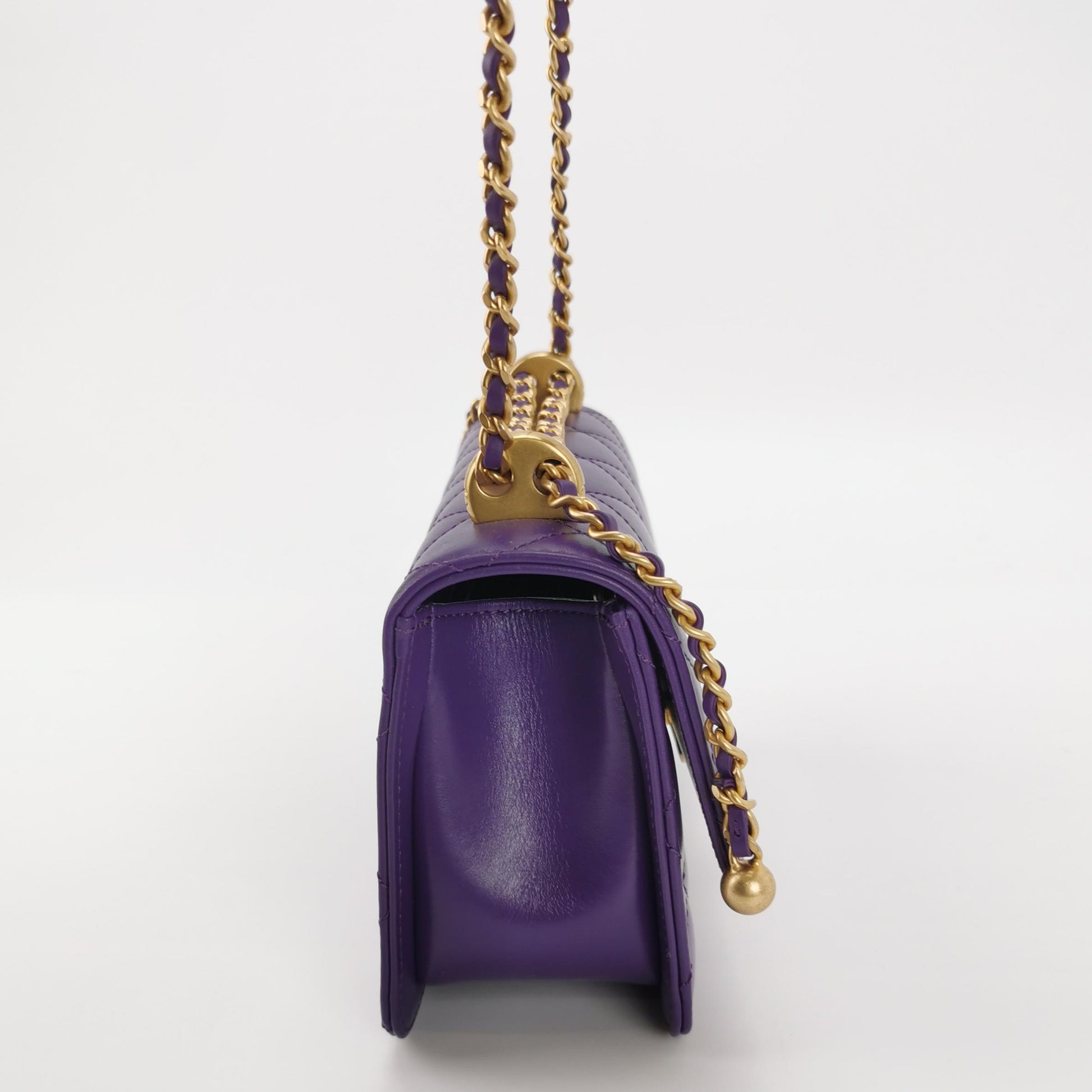 Flap Bag quilted CC turn-lock Gold