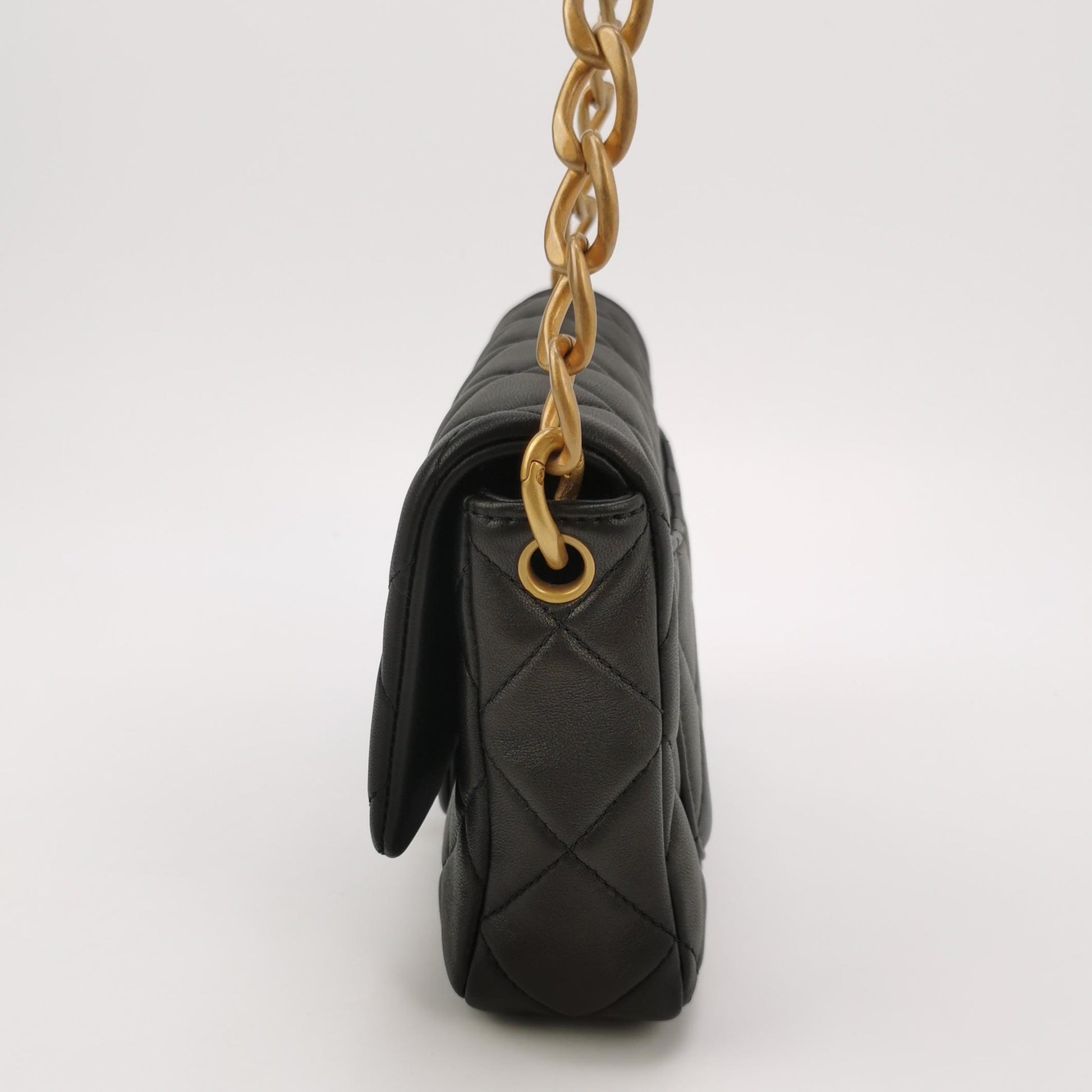 Flap Bag Lambskin quilted CC turn-lock