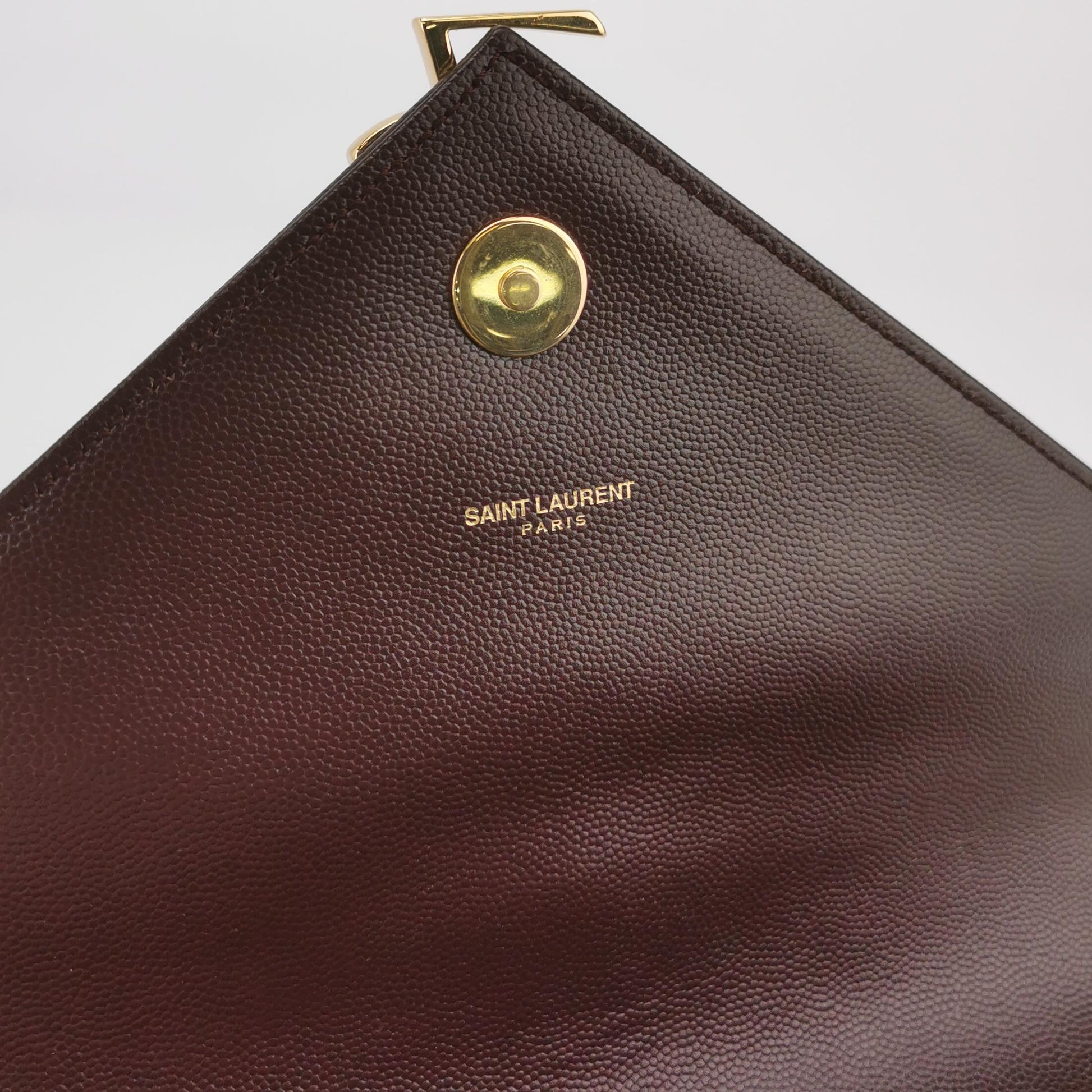 Envelope Large V quilted YSL