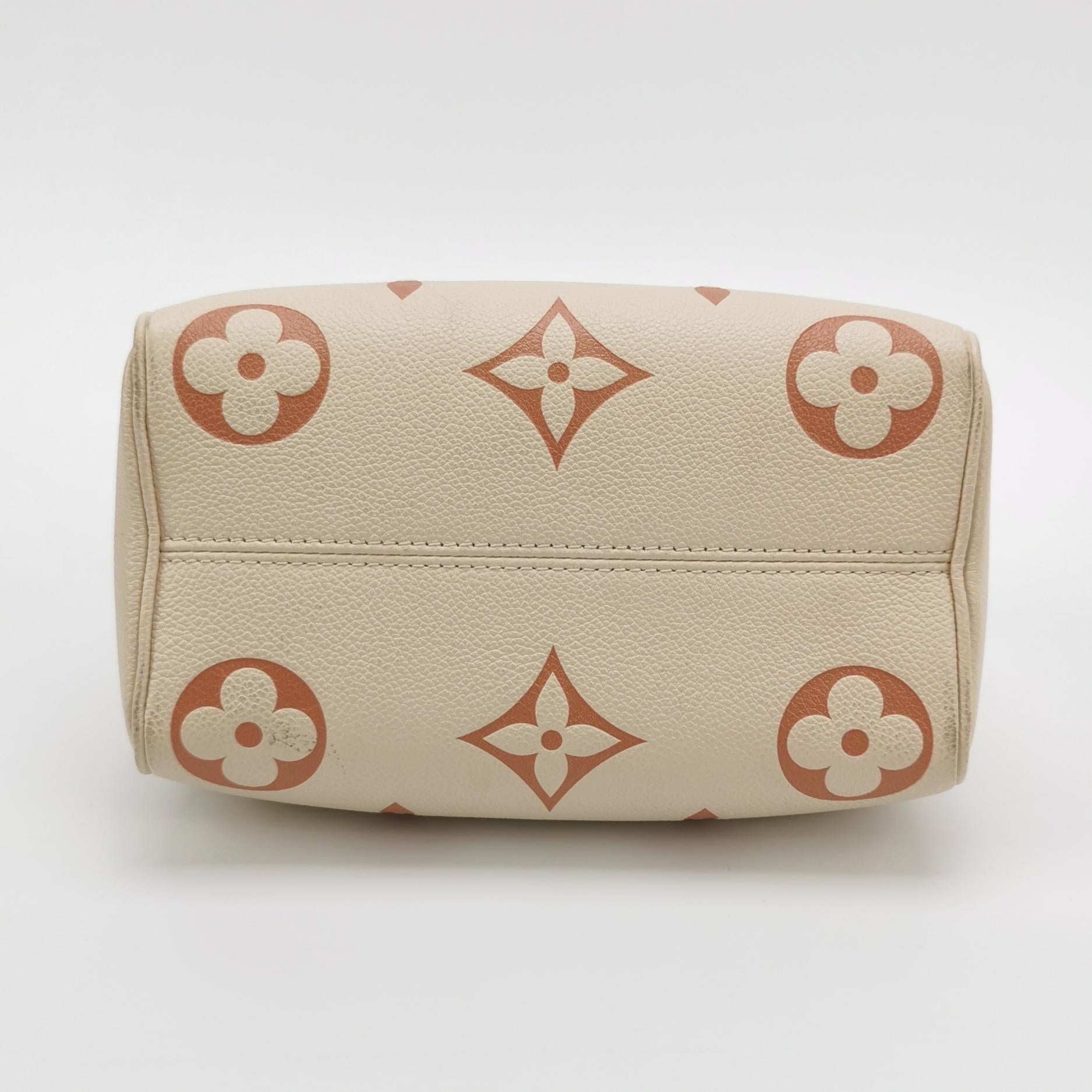 Speedy20 Gaint Monogram