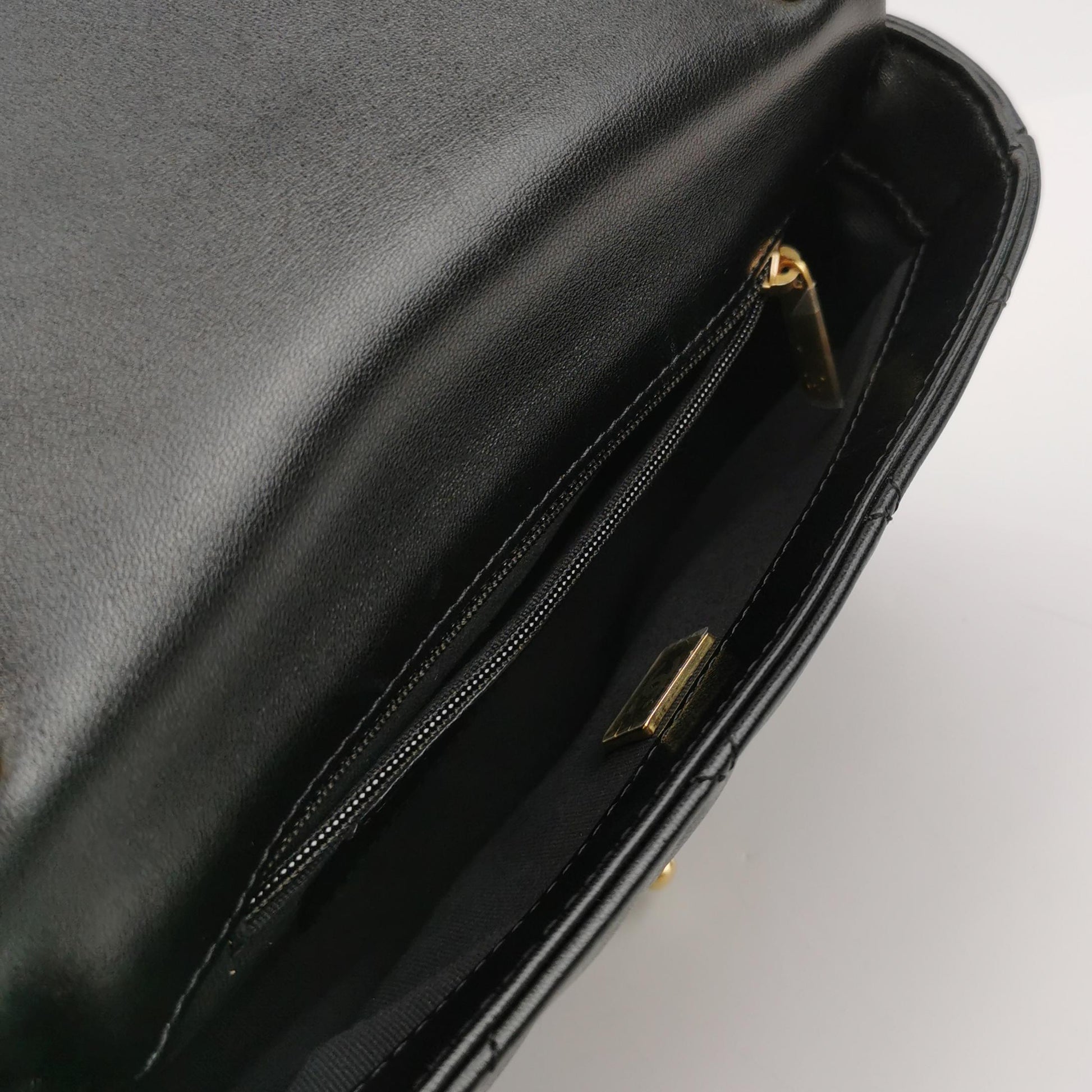 Flap Bag Lambskin quilted CC turn-lock