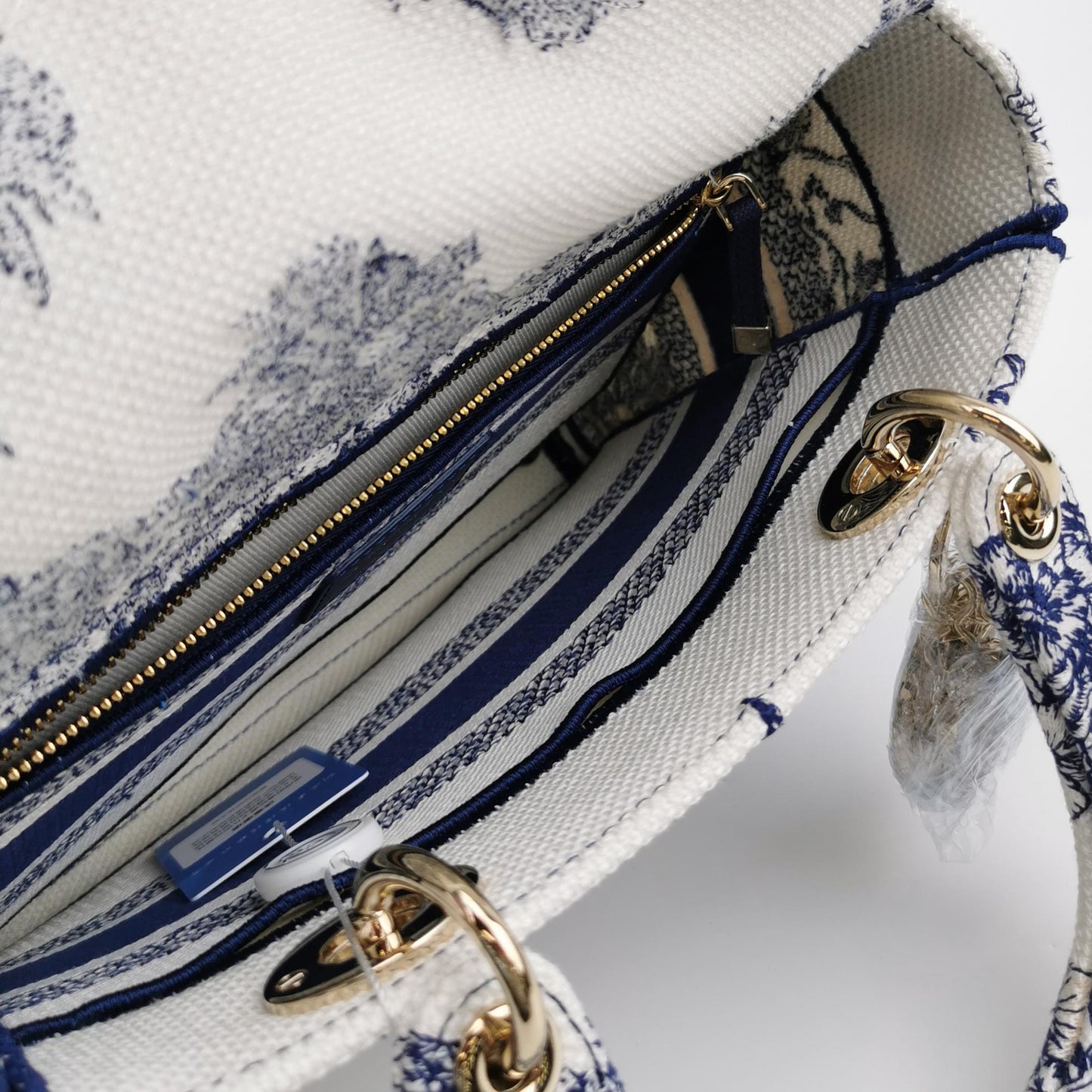 Lady Dior Medium Canvas Logo