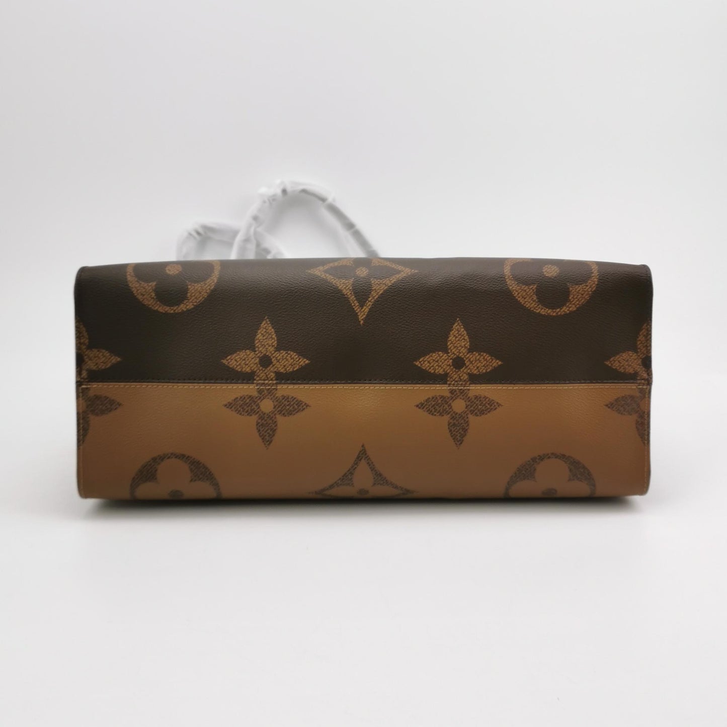 Onthego Large Gaint Monogram