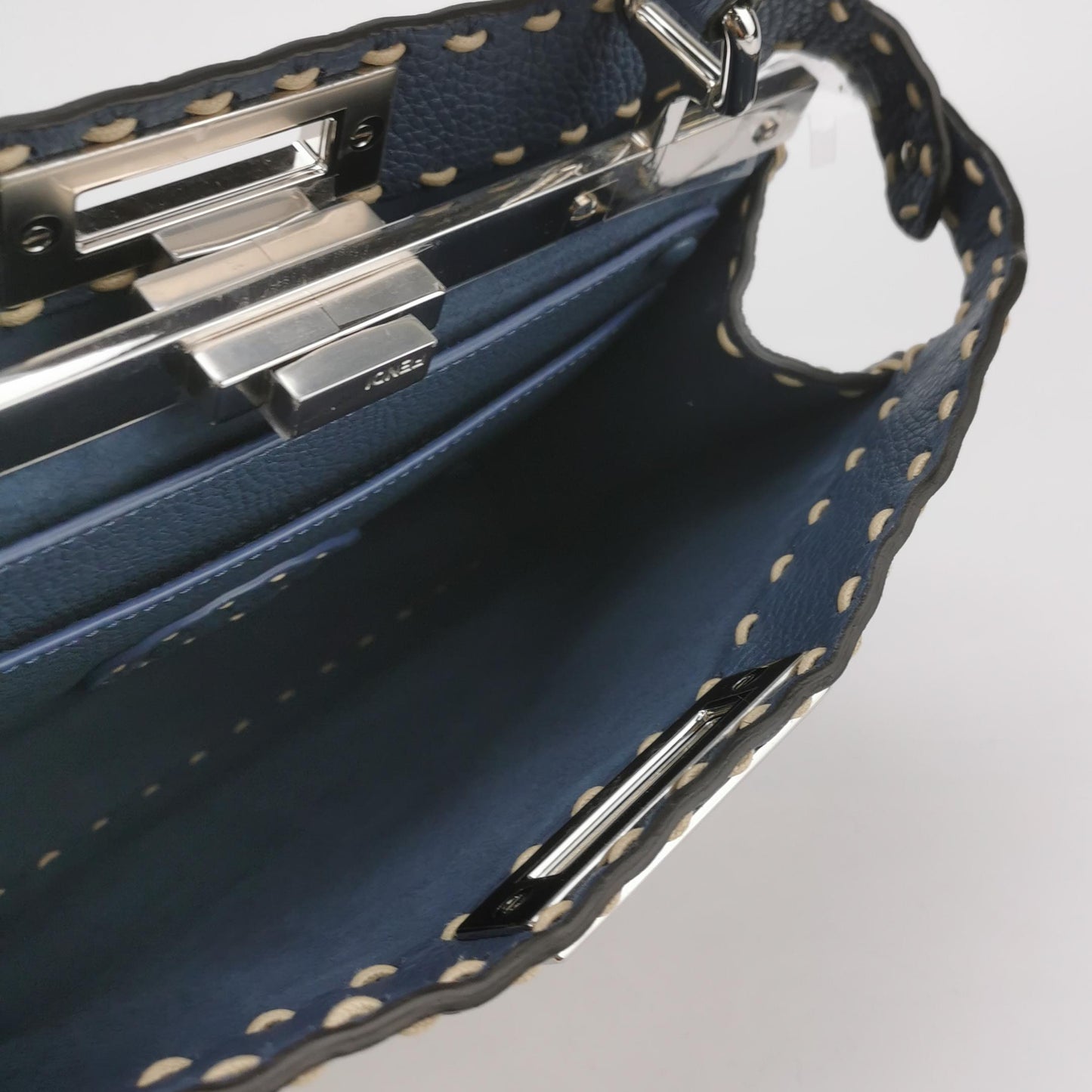 Peekaboo Medium Canvas