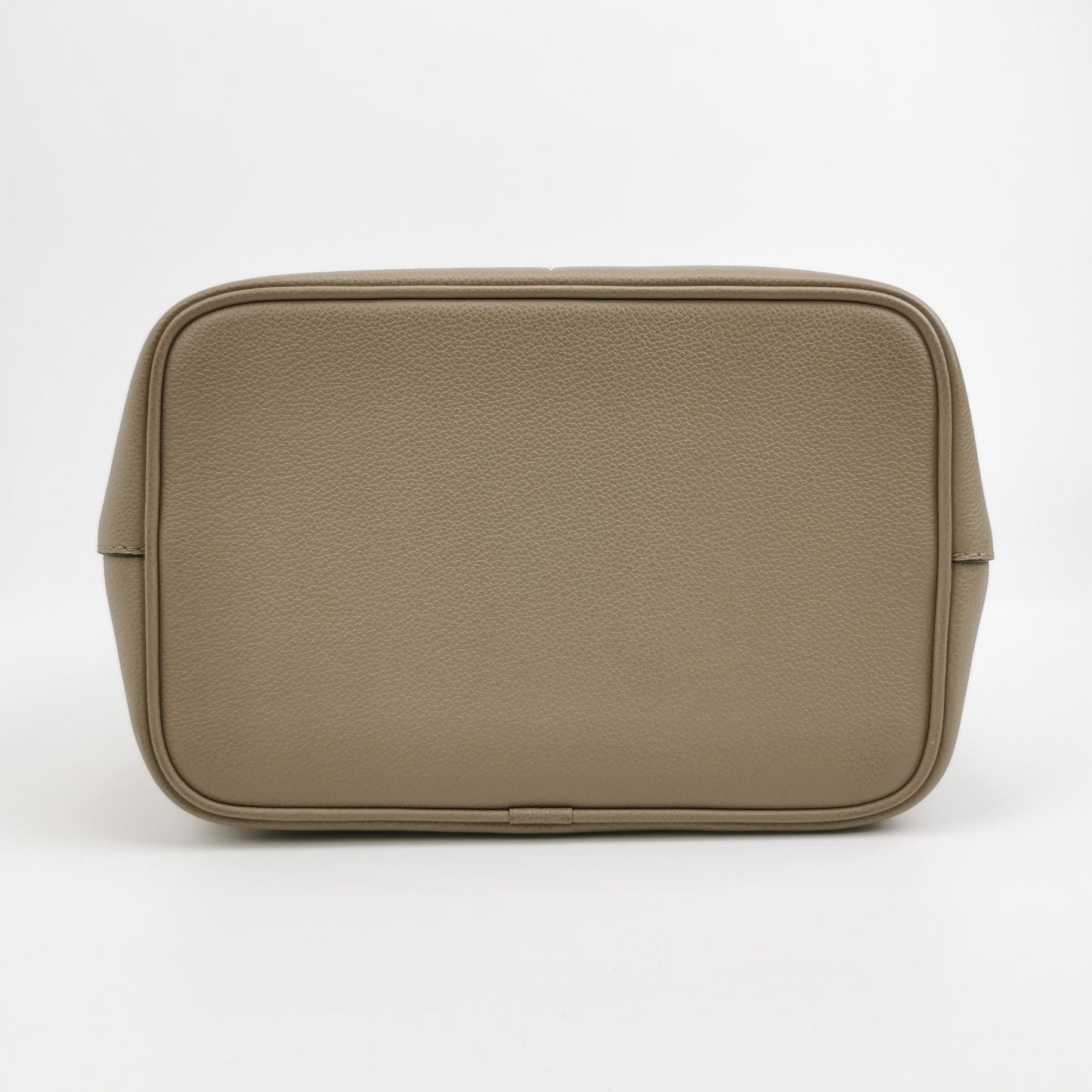 NE ONOE Medium Gaint Monogram