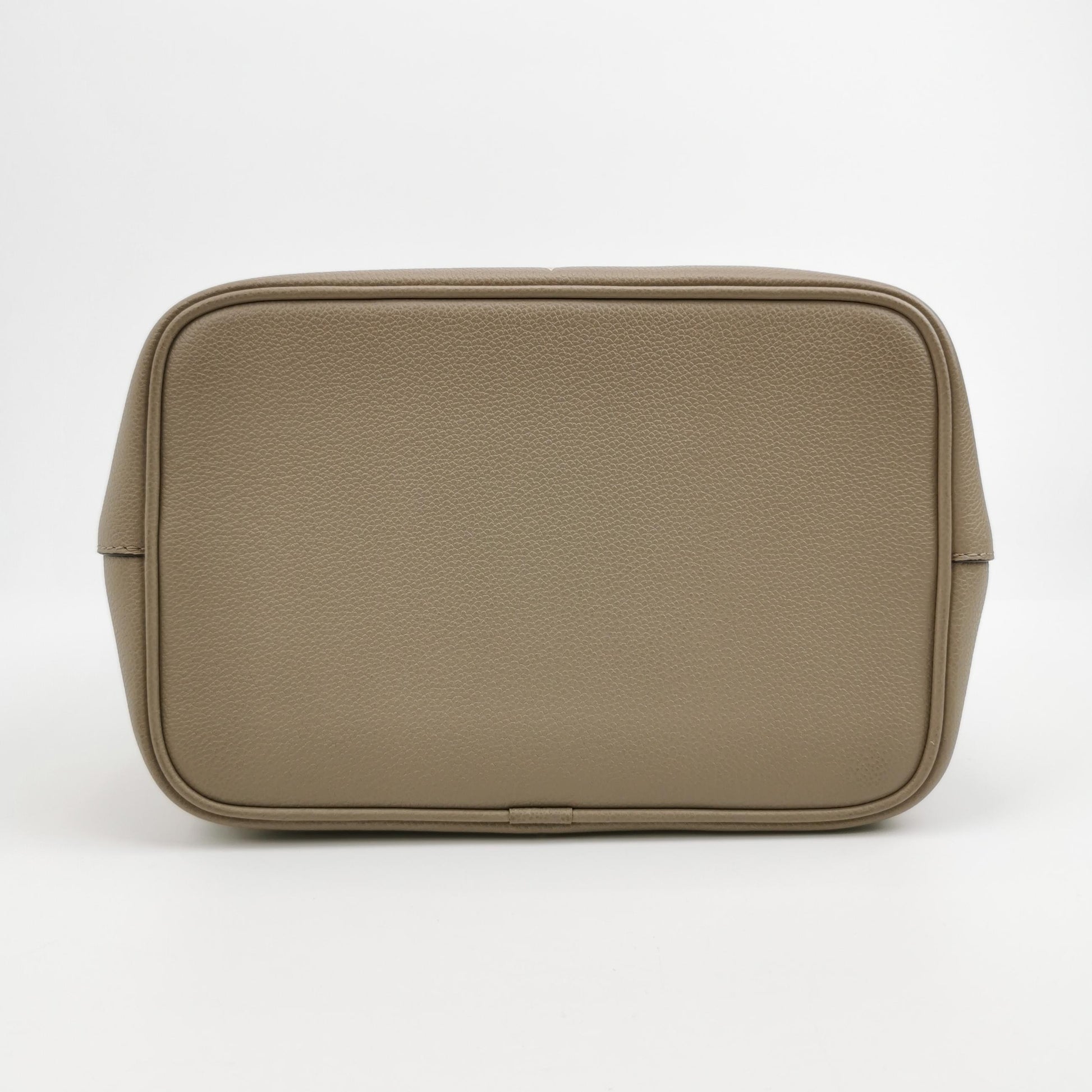 NE ONOE Medium Gaint Monogram