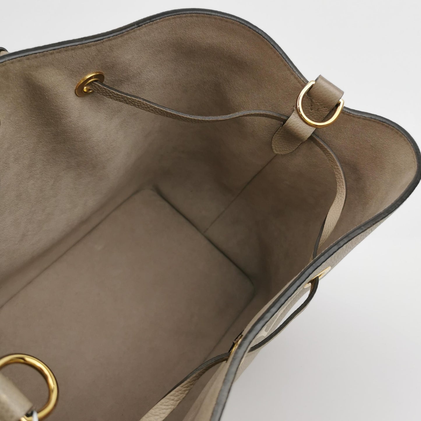 NE ONOE Medium Gaint Monogram