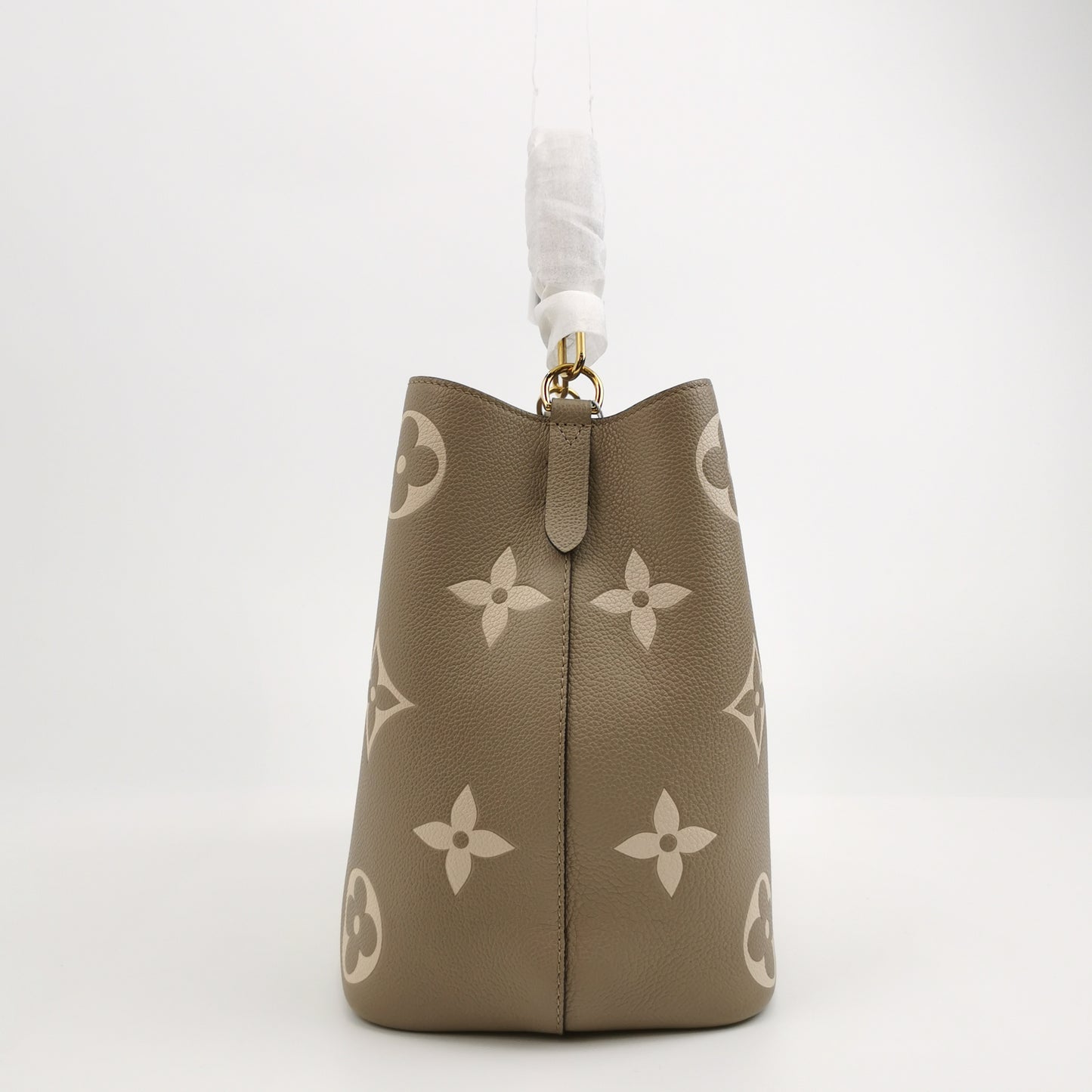 NE ONOE Medium Gaint Monogram