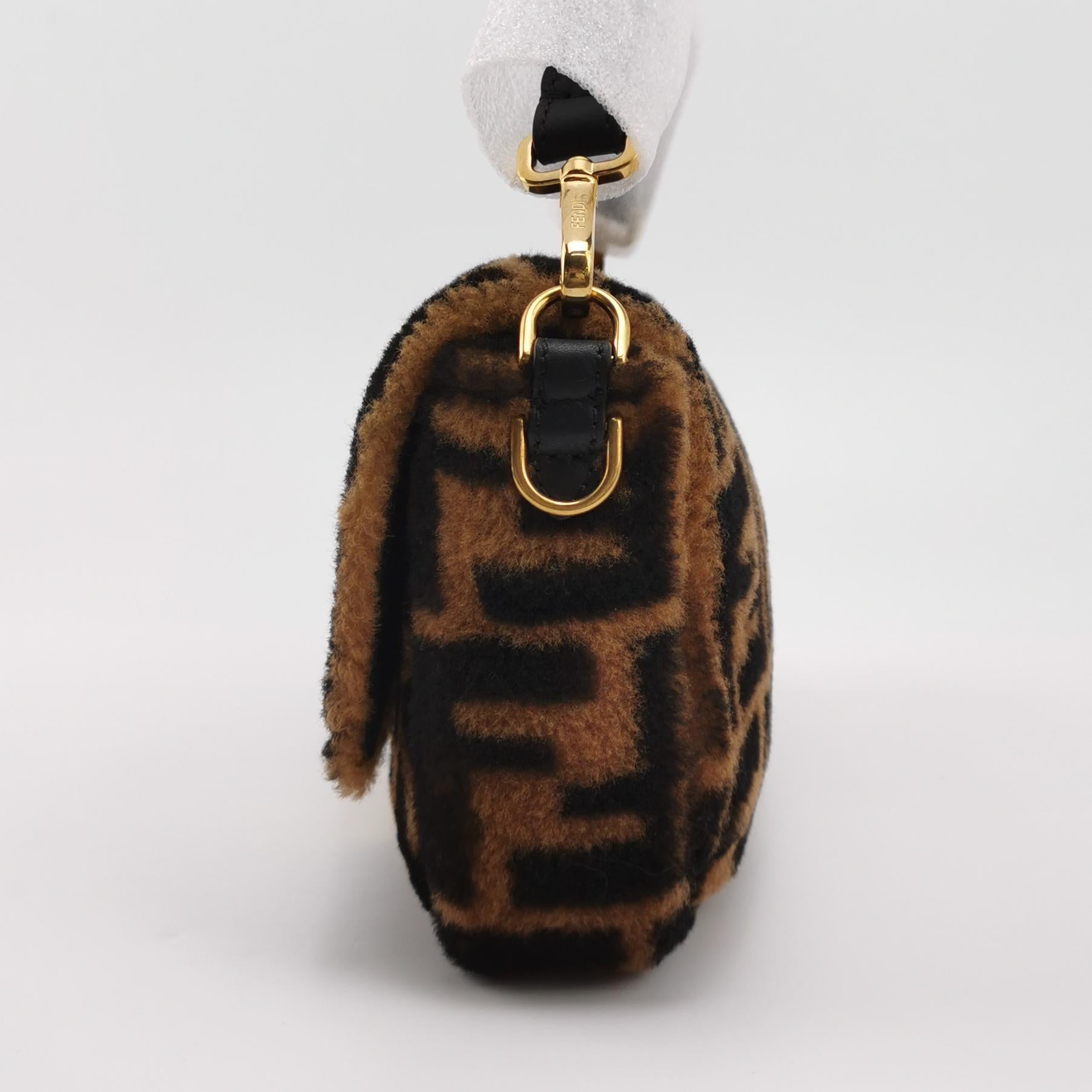 Baguette Medium Zucca F