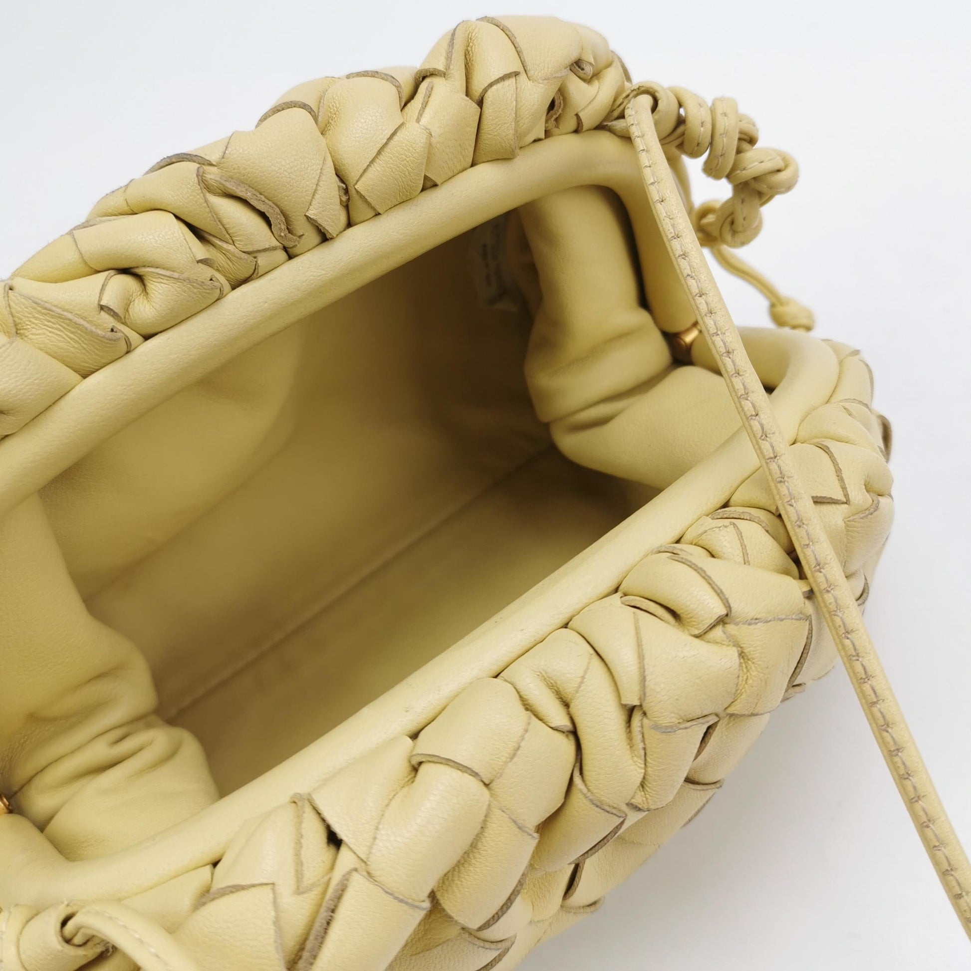 Pouch Lambskin Intrecciato