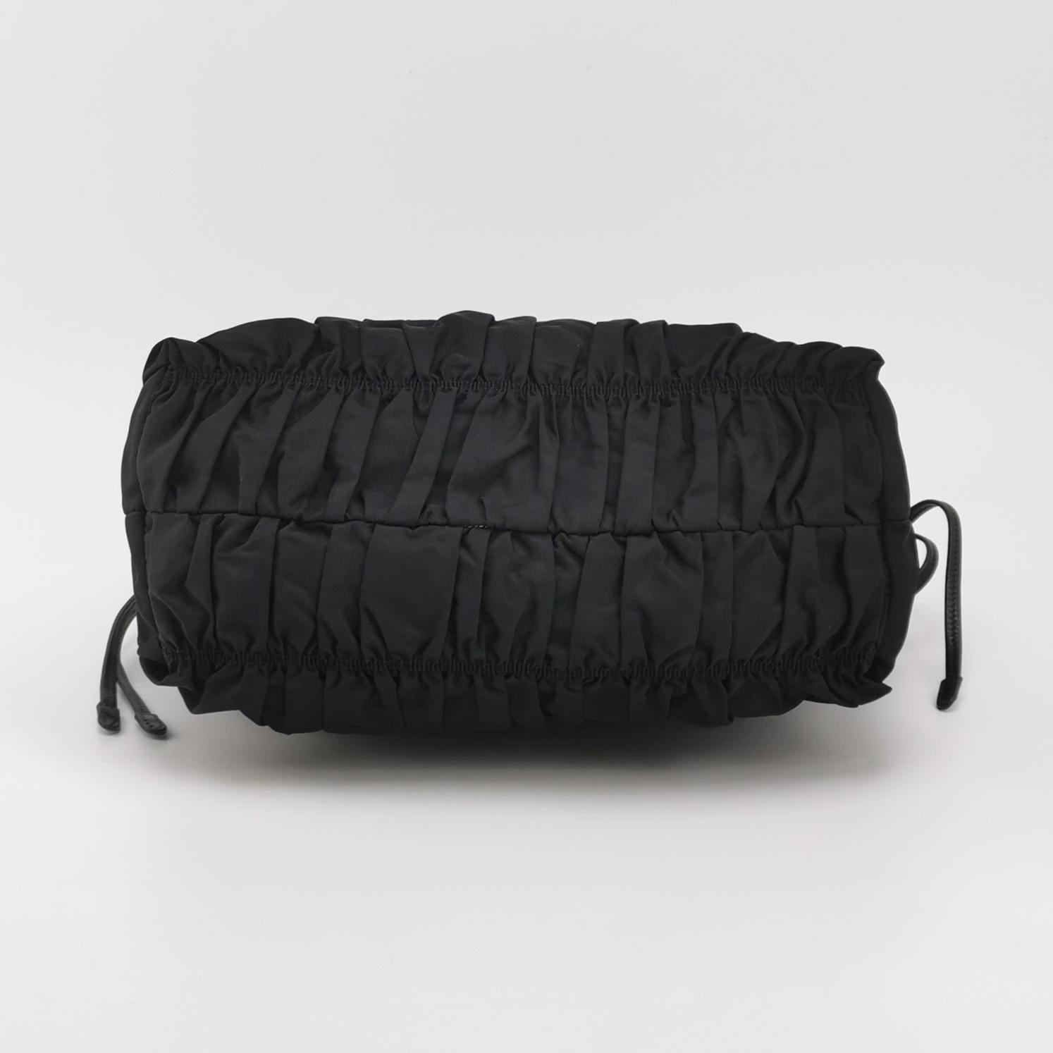 Gaufre Lambskin Nylon Logo