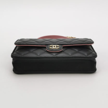 Flap Bag Lambskin quilted CC turn-lock Logo