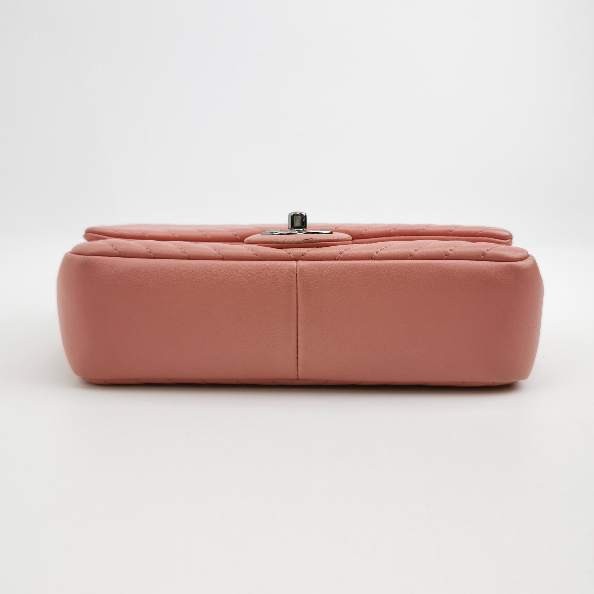 Flap Bag Lambskin quilted CC turn-lock