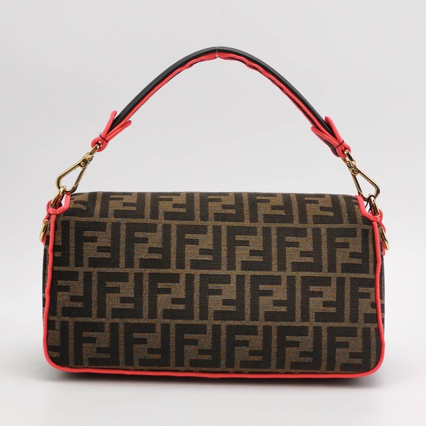 Baguette Medium Nylon F