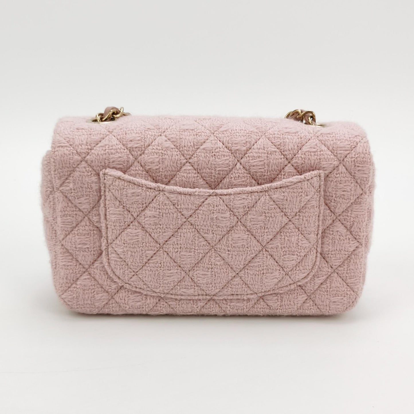 Classic Flap Seasonal limited Edition Mini CC turn-lock