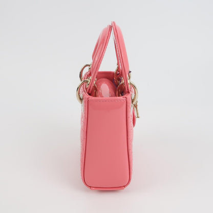 Lady Dior Patent leather Logo