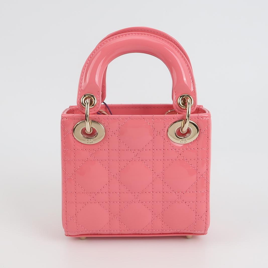 Lady Dior Patent leather Logo